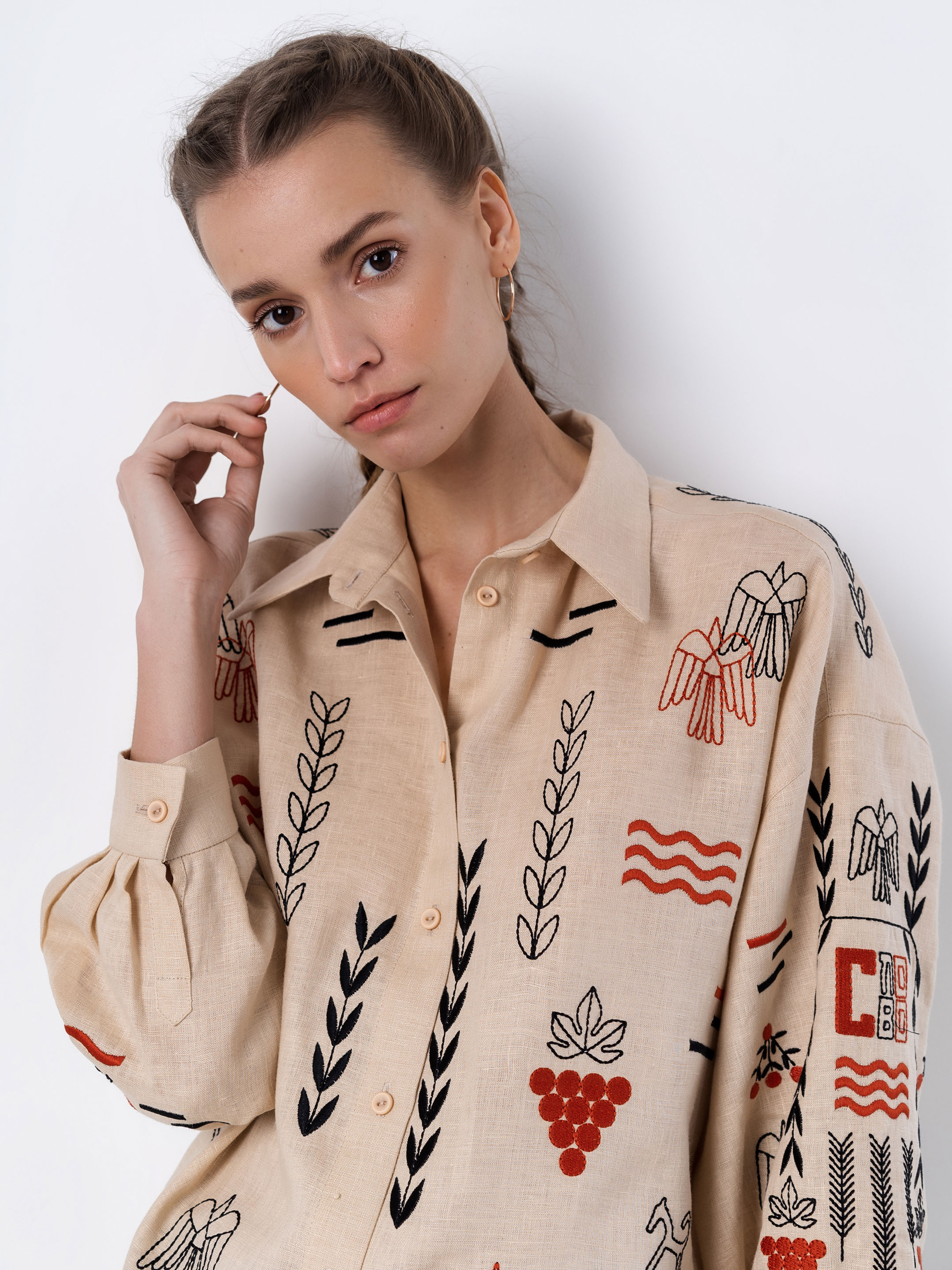 Beige linen embroidered shirt SLOVO sizes