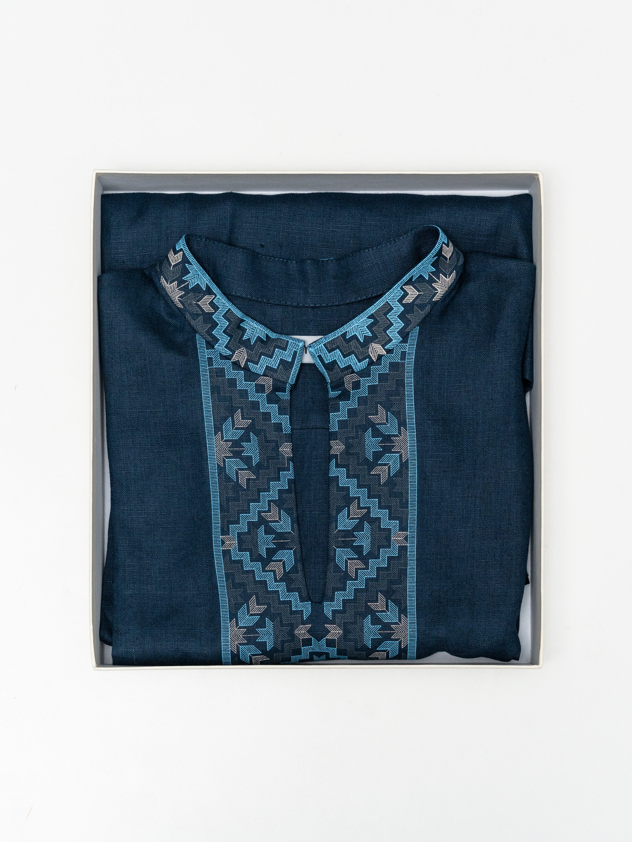 Set for creating men's embroidered shirt DUB Buy