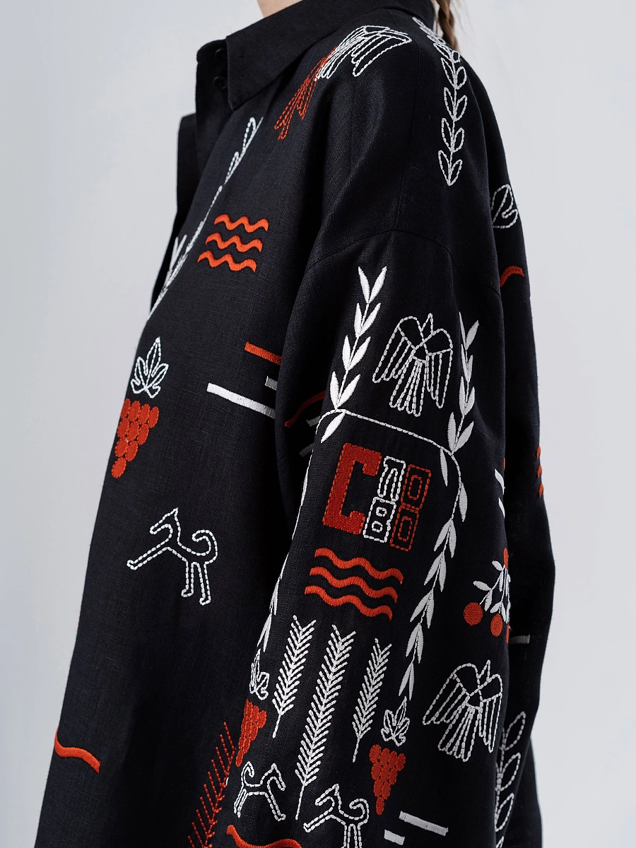 Beige linen embroidered shirt SLOVO — Black