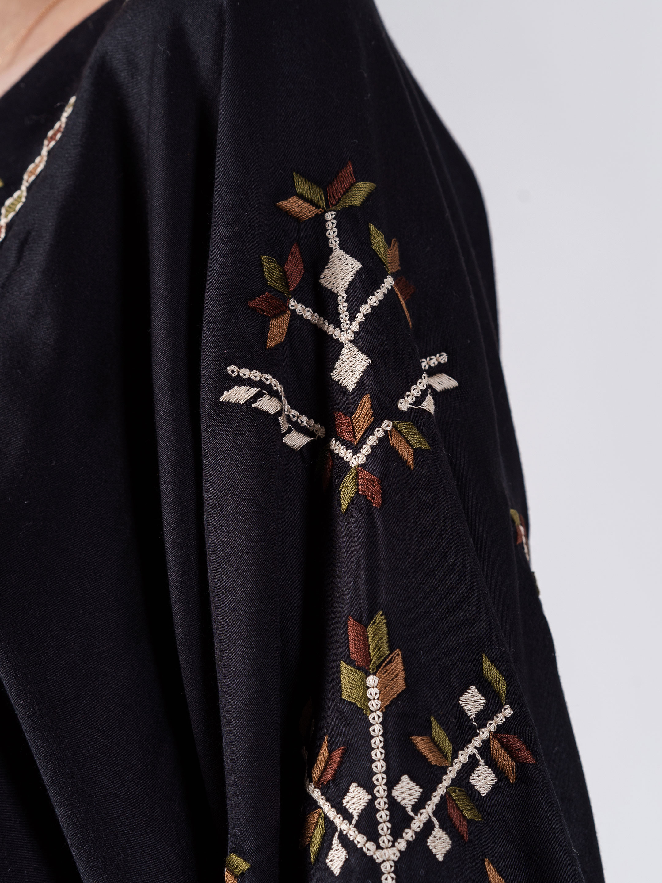 Lightweight free-cut blouse with ornaments Indi in Ukraine
