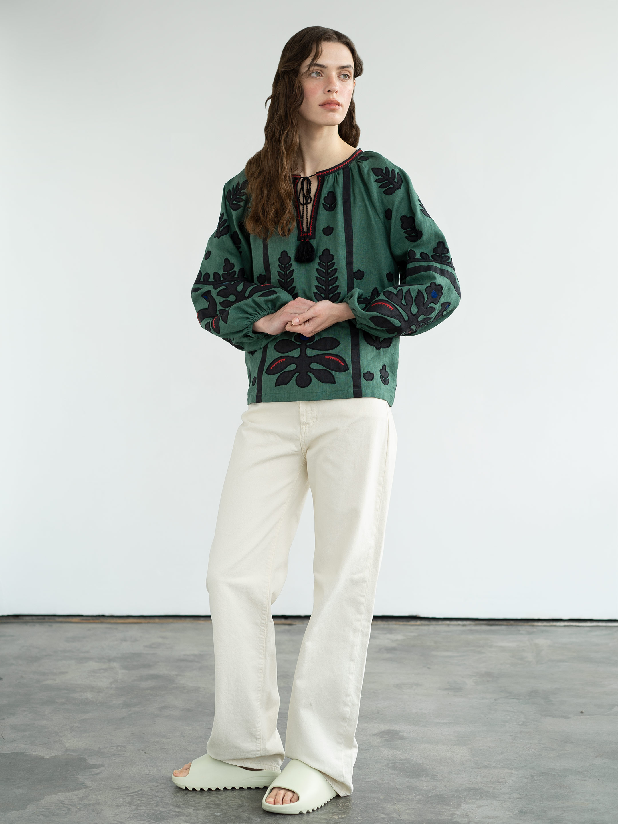 Linen embroidered shirt Korchynskyi Green fitting