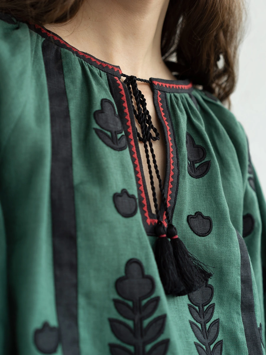 Linen embroidered shirt Korchynskyi Beige — Green