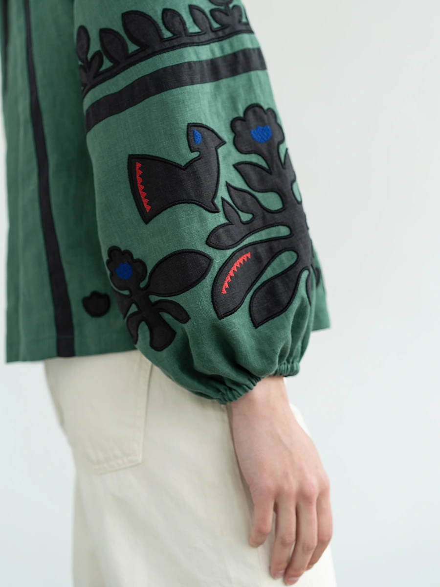 Linen embroidered shirt Korchynskyi Beige — Green