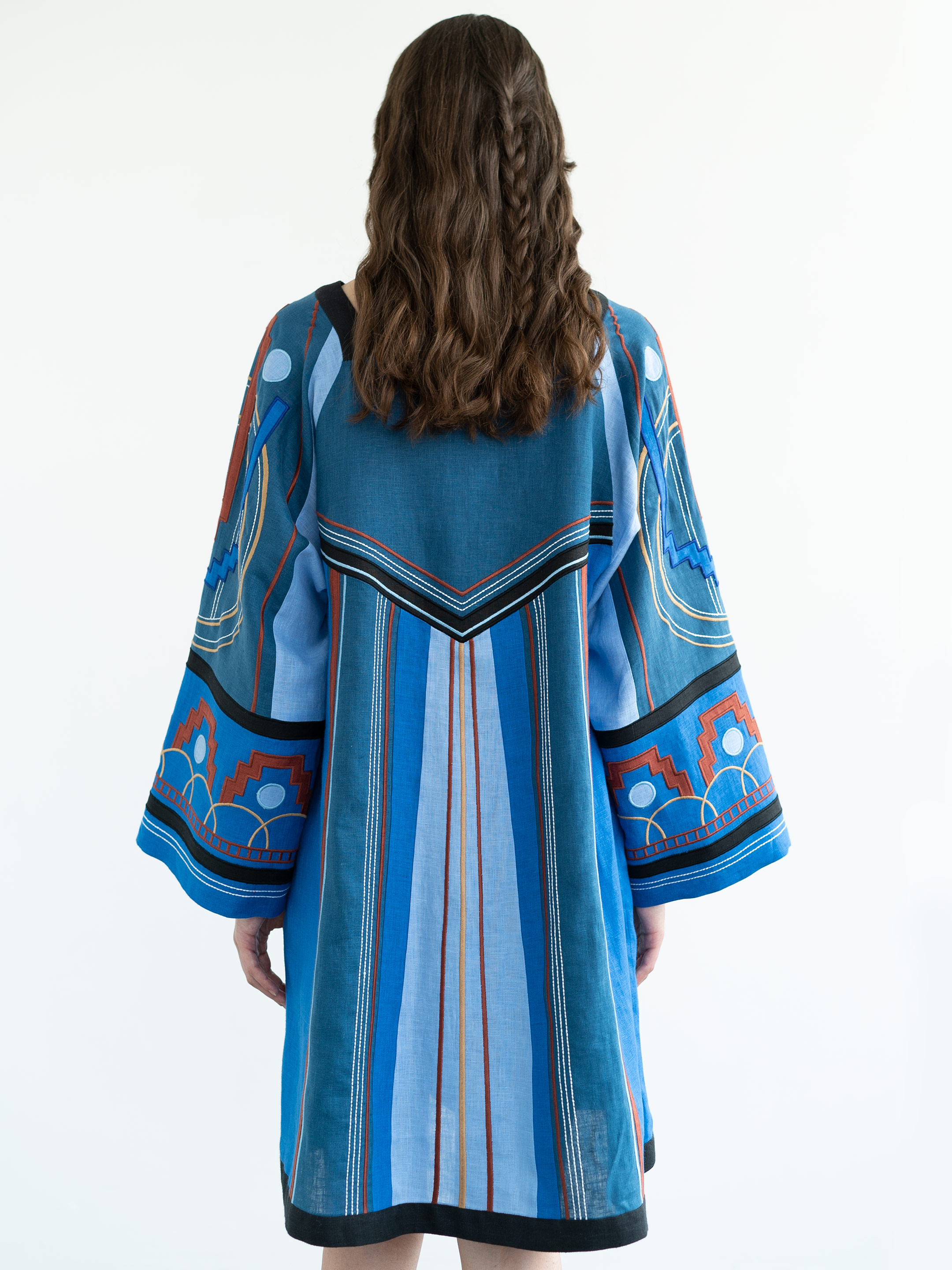 Linen dress with applique and embroidery Ekster cheap