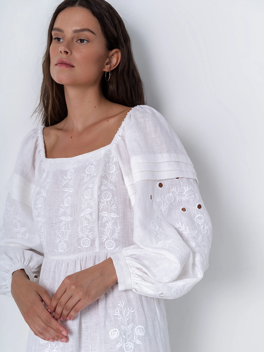 Linen embroidered dress "Myt" temna — White