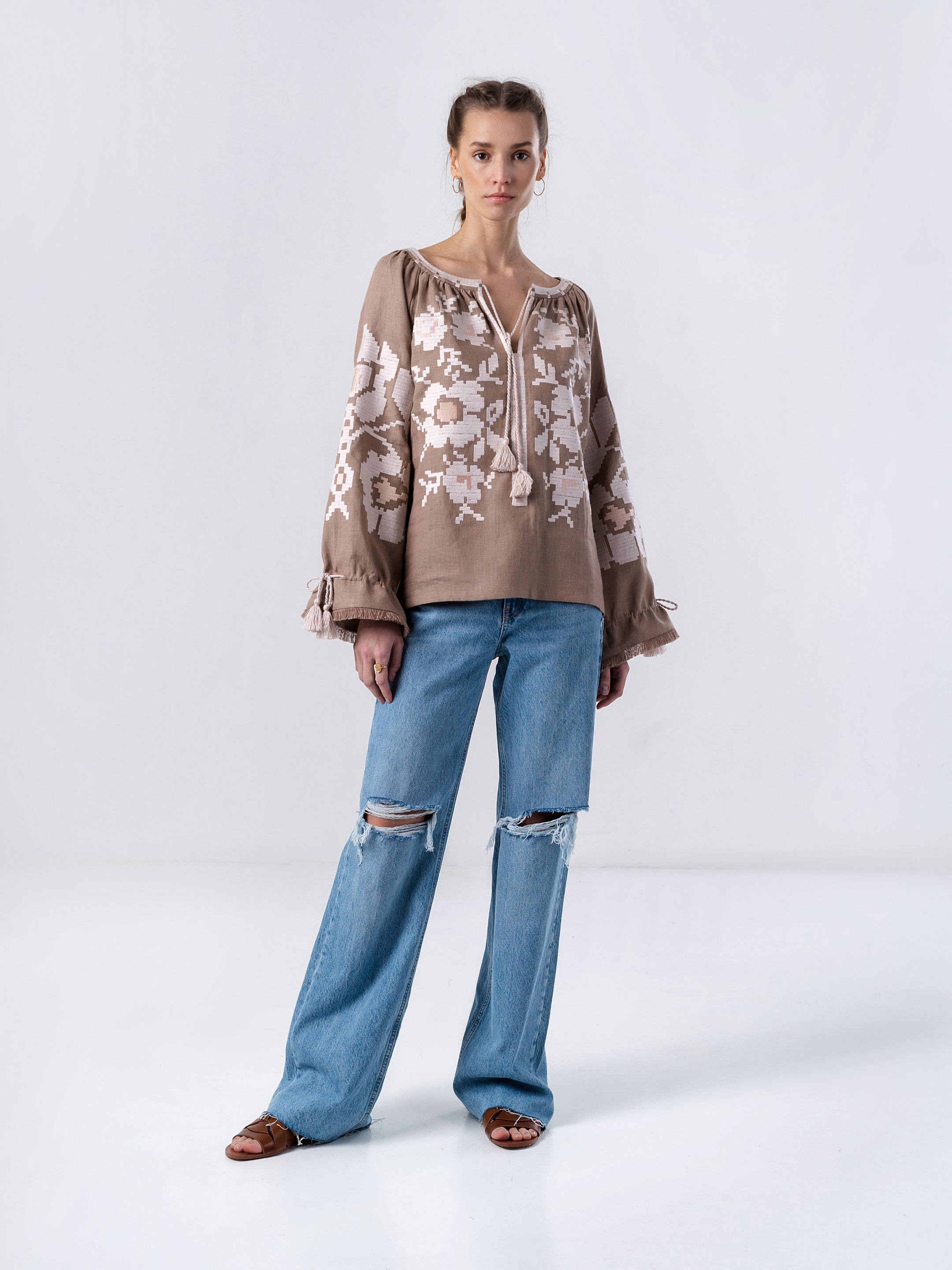 Linen embroidered shirt with free cut KRYM in Ukraine