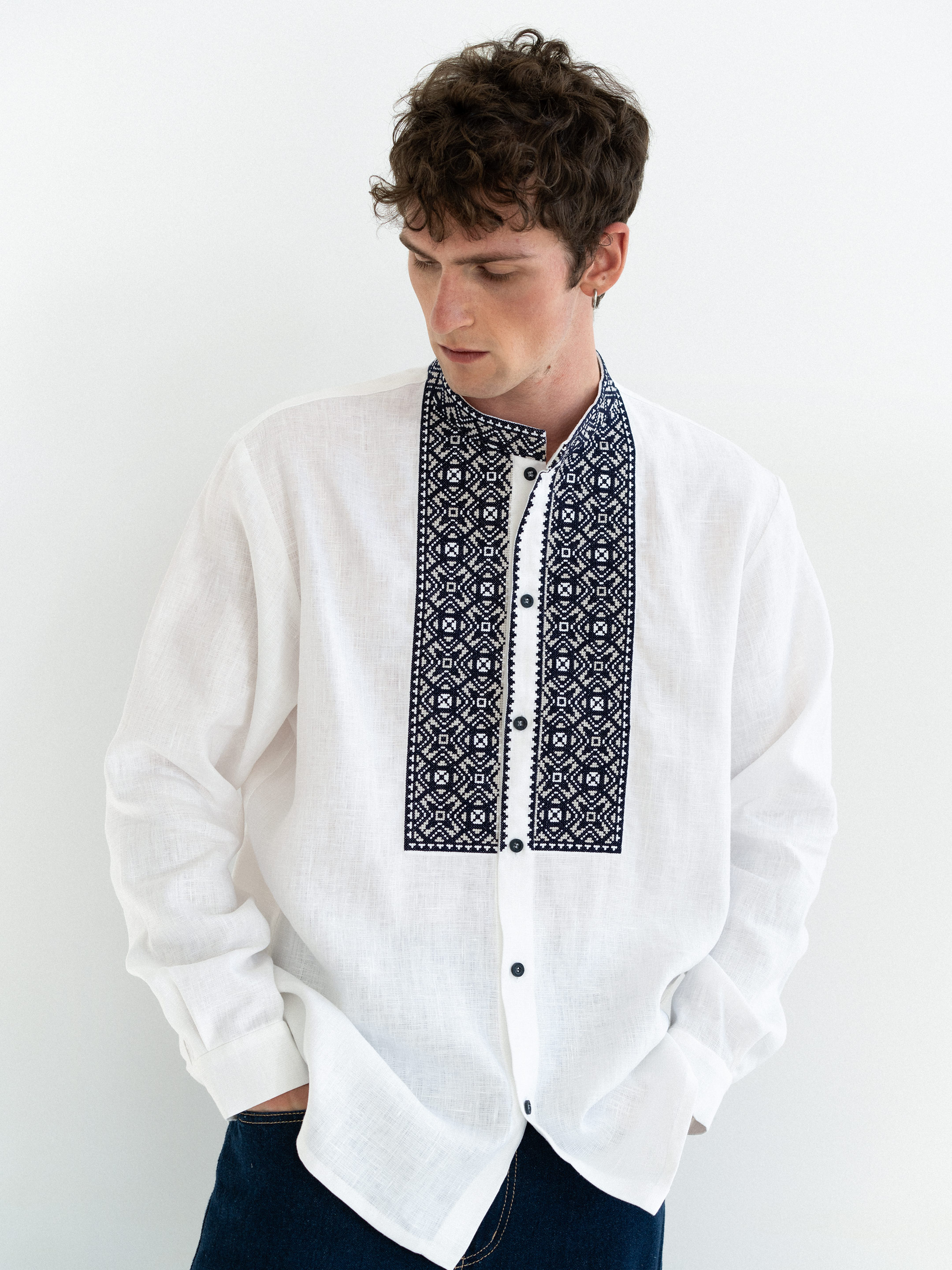 White linen men's embroidered shirt on buttons ED6/2 Buy