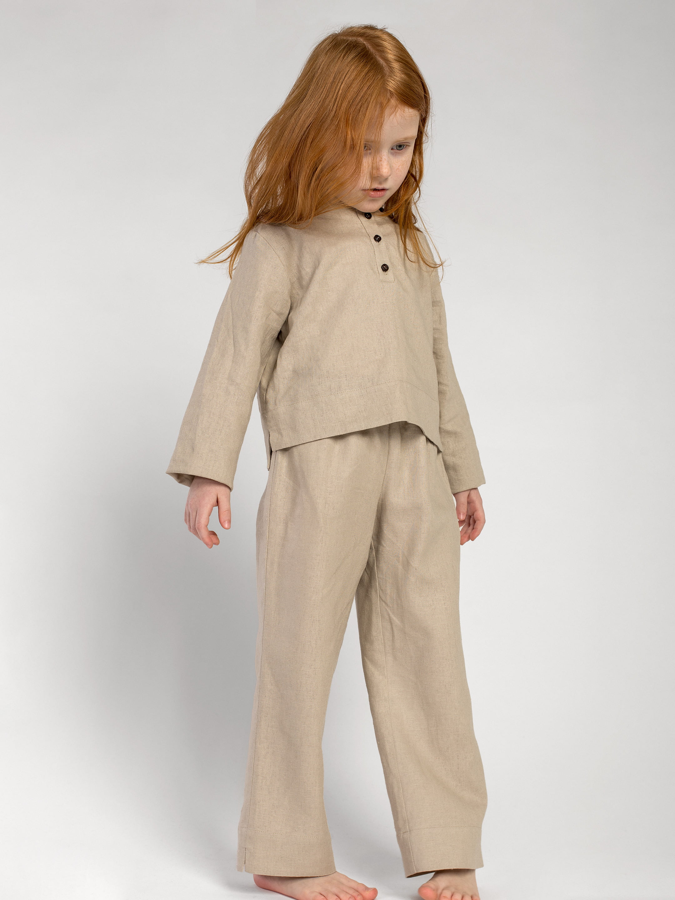 Linen Pajamas for the girl  Dobby Beige fitting