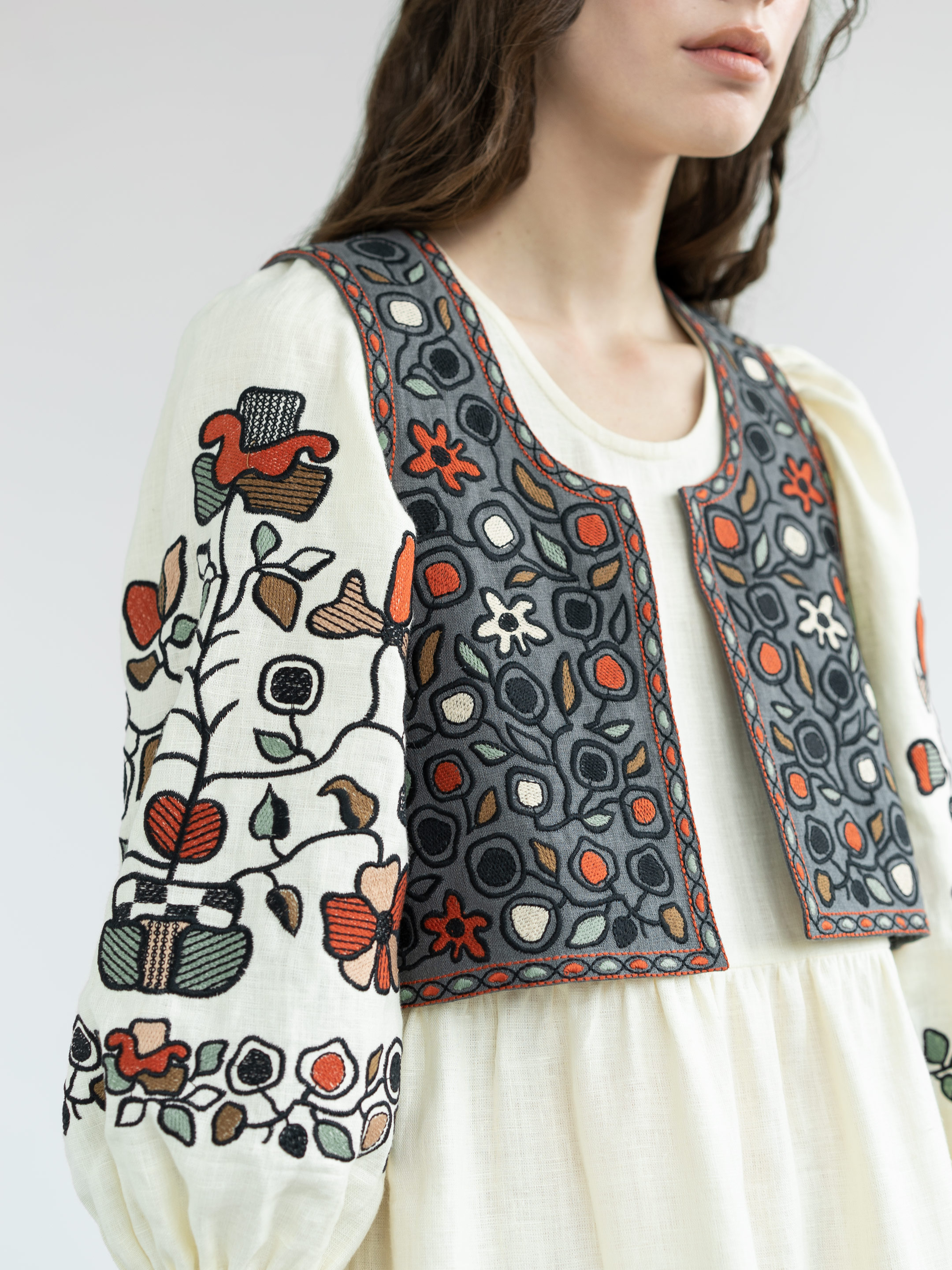 Linen vest with embroidery Zadorozhniy Jacket choose