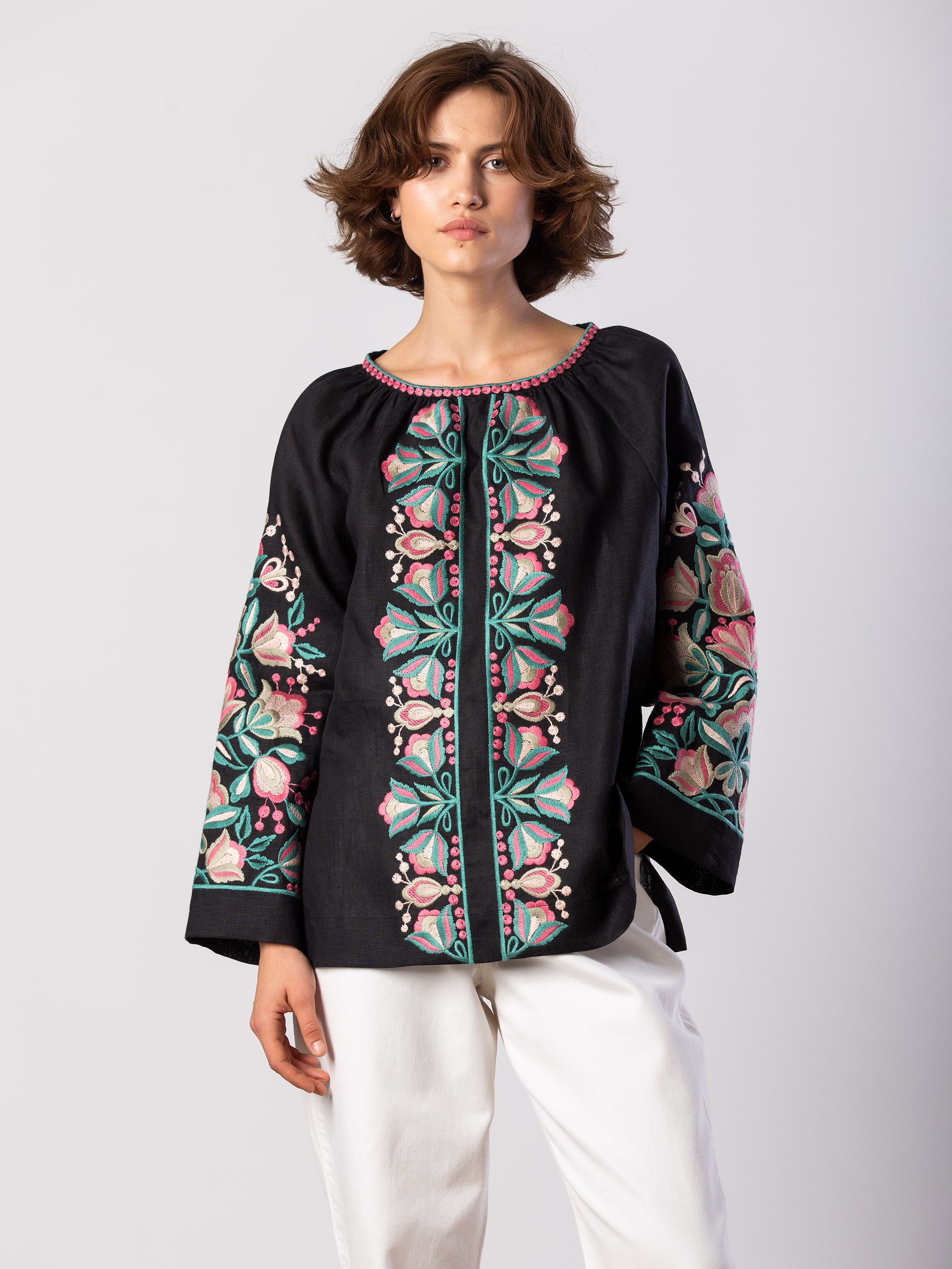 Black shirt with floral ornament Herb Buy