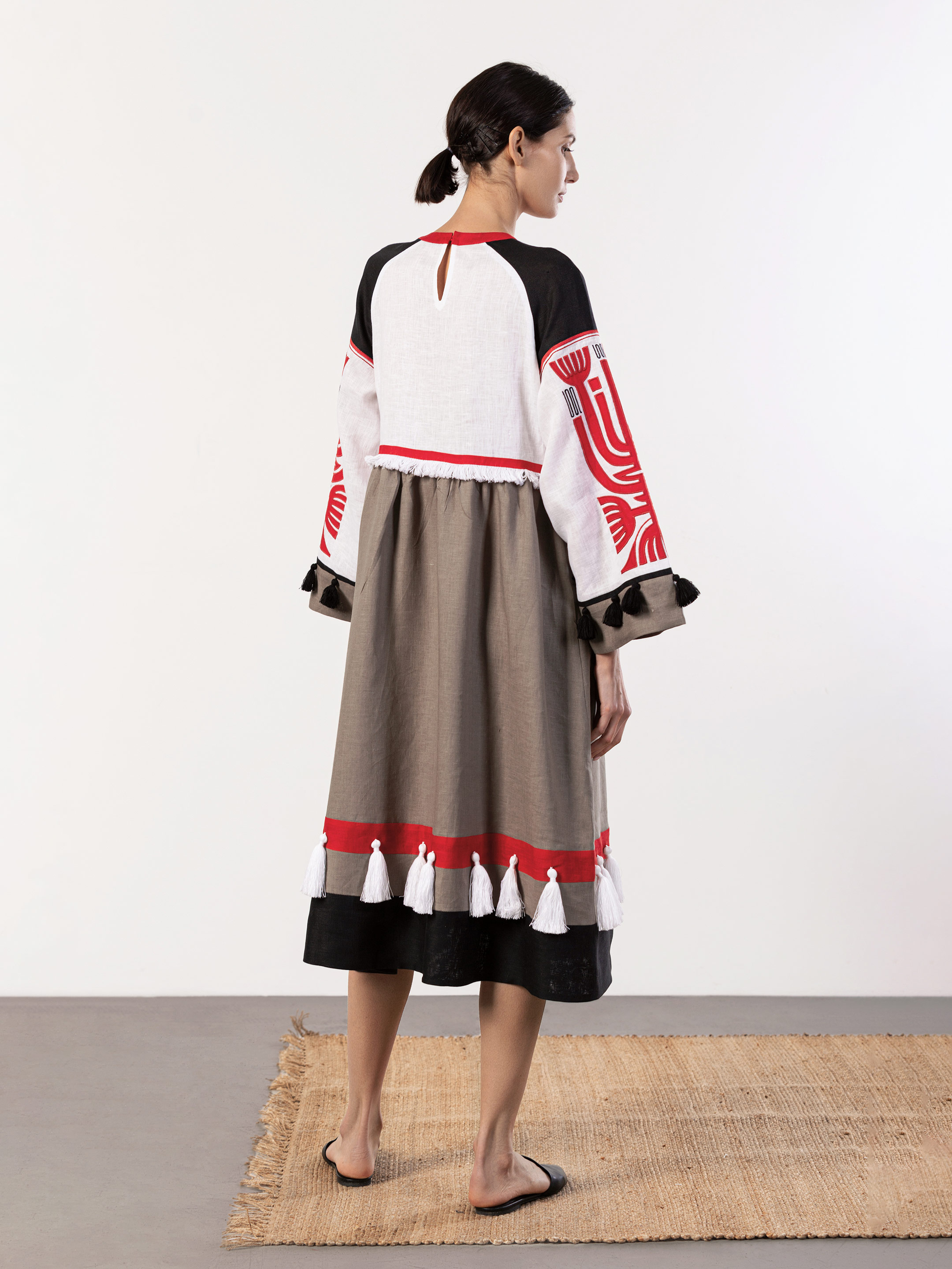 Linen dress with applique Icon Red in Ukraine
