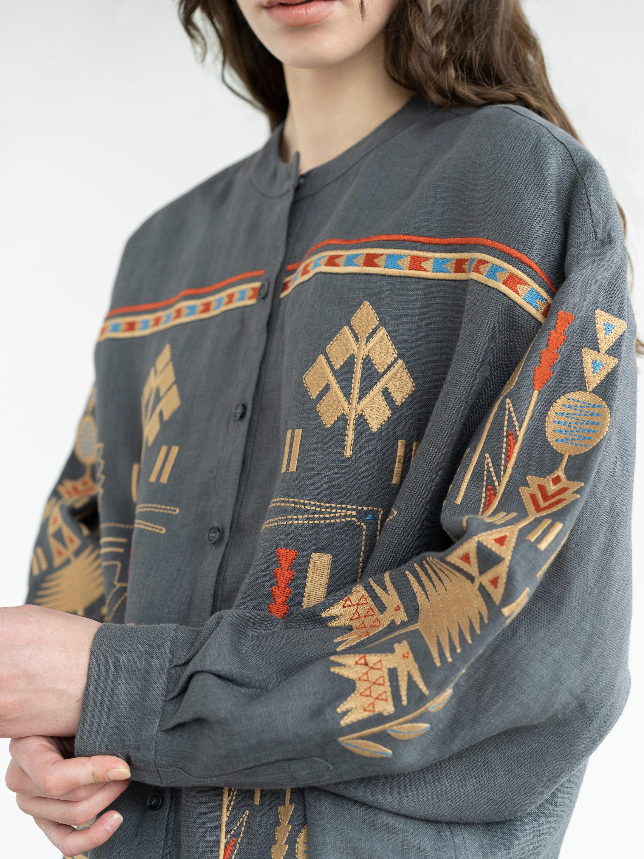 Linen shirt with embroidery Saenko cheap