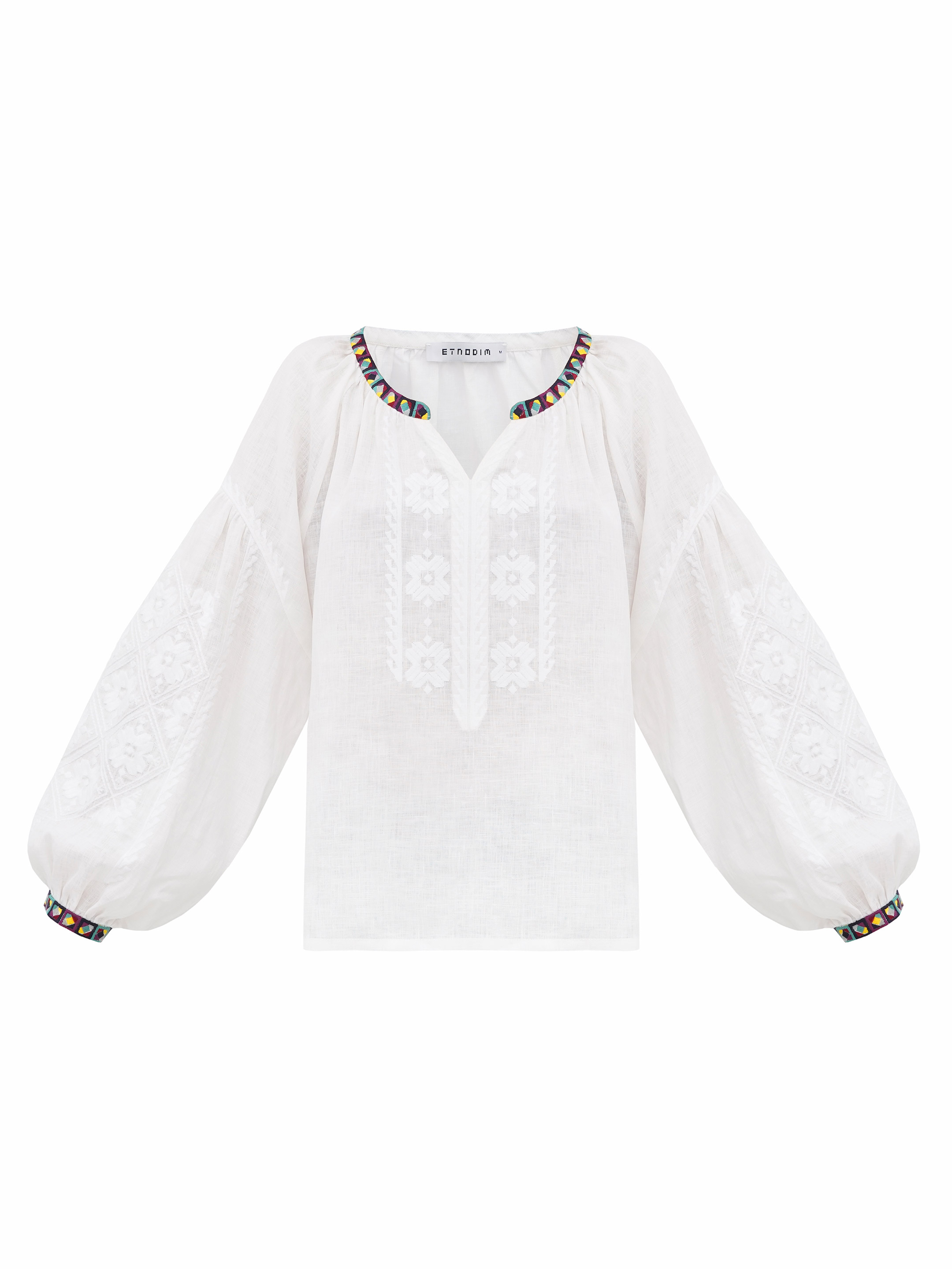 White embroidered shirt Siayvo fitting