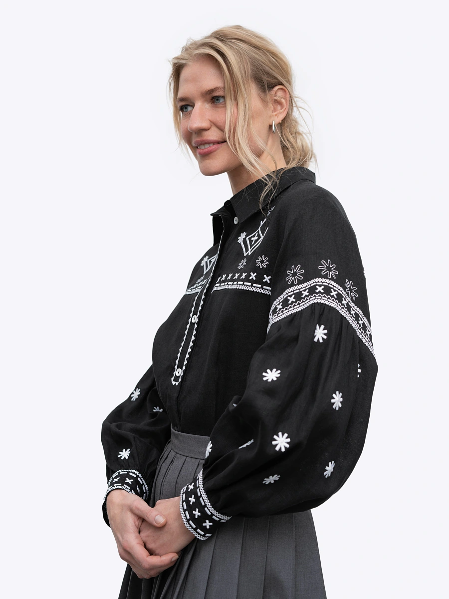 Terracotta linen shirt with embroidery Tsvit Tera — Black