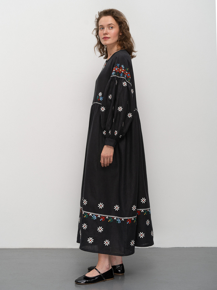 Long embroidered dress of the Podillia region Vinnytska [0]