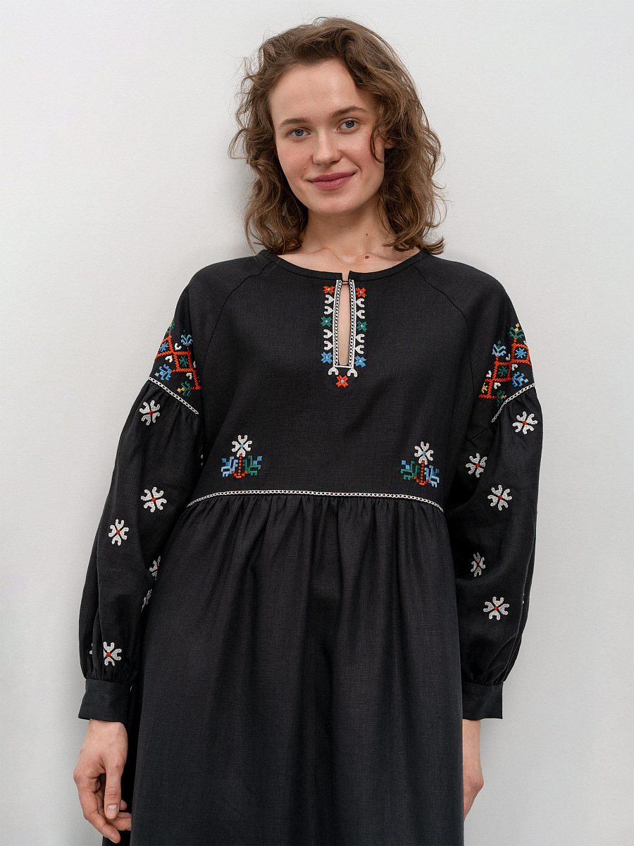 Long embroidered dress of the Podillia region Vinnytska [0]