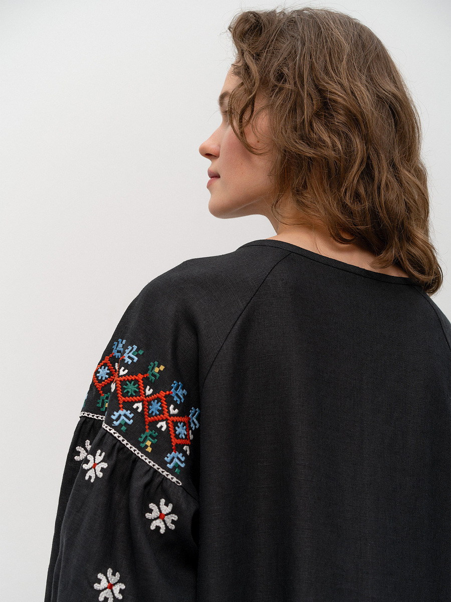 Long embroidered dress of the Podillia region Vinnytska [0]