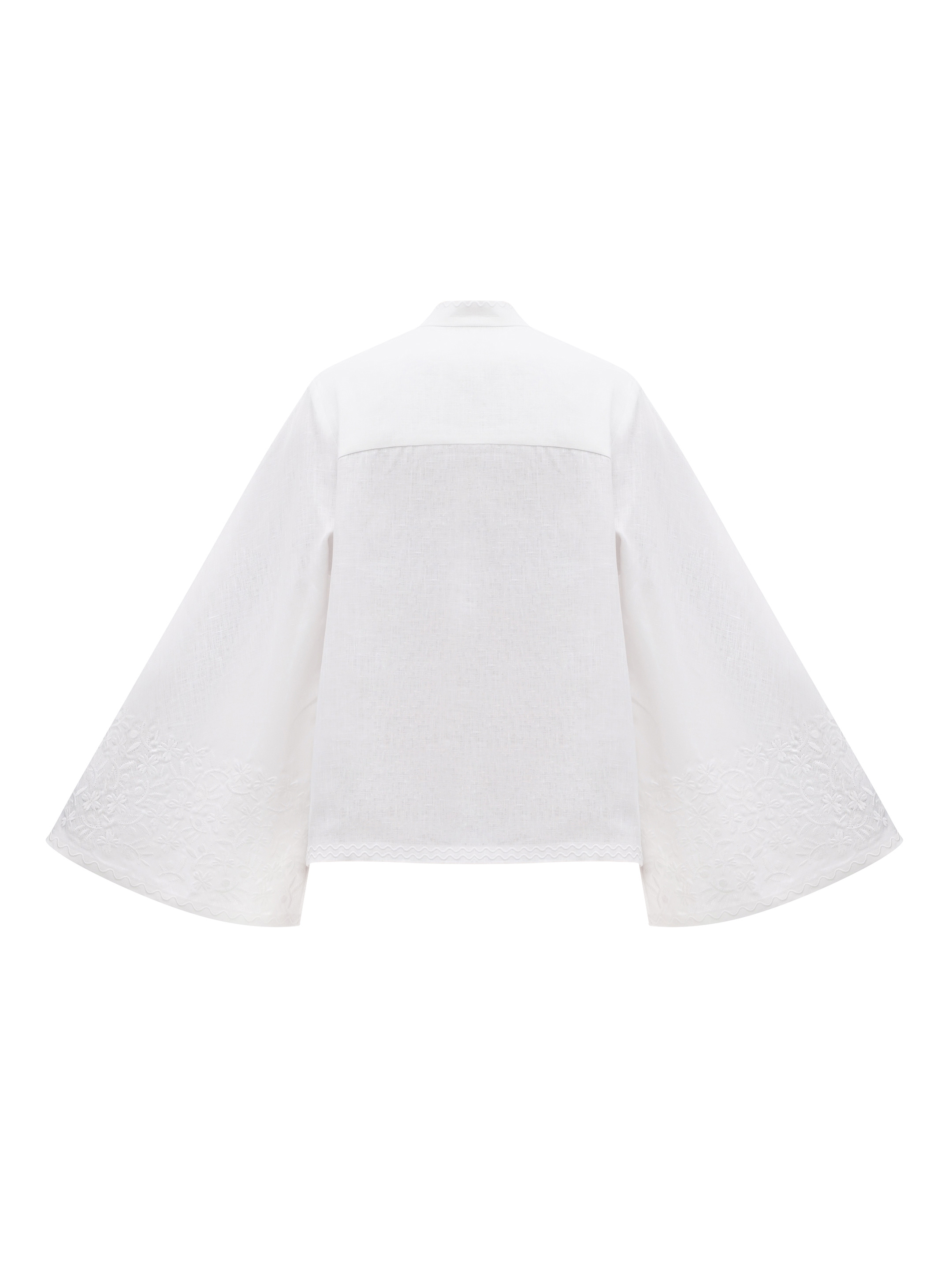 Linen blouse with wide sleeves and matching embroidery Teren Mono fitting