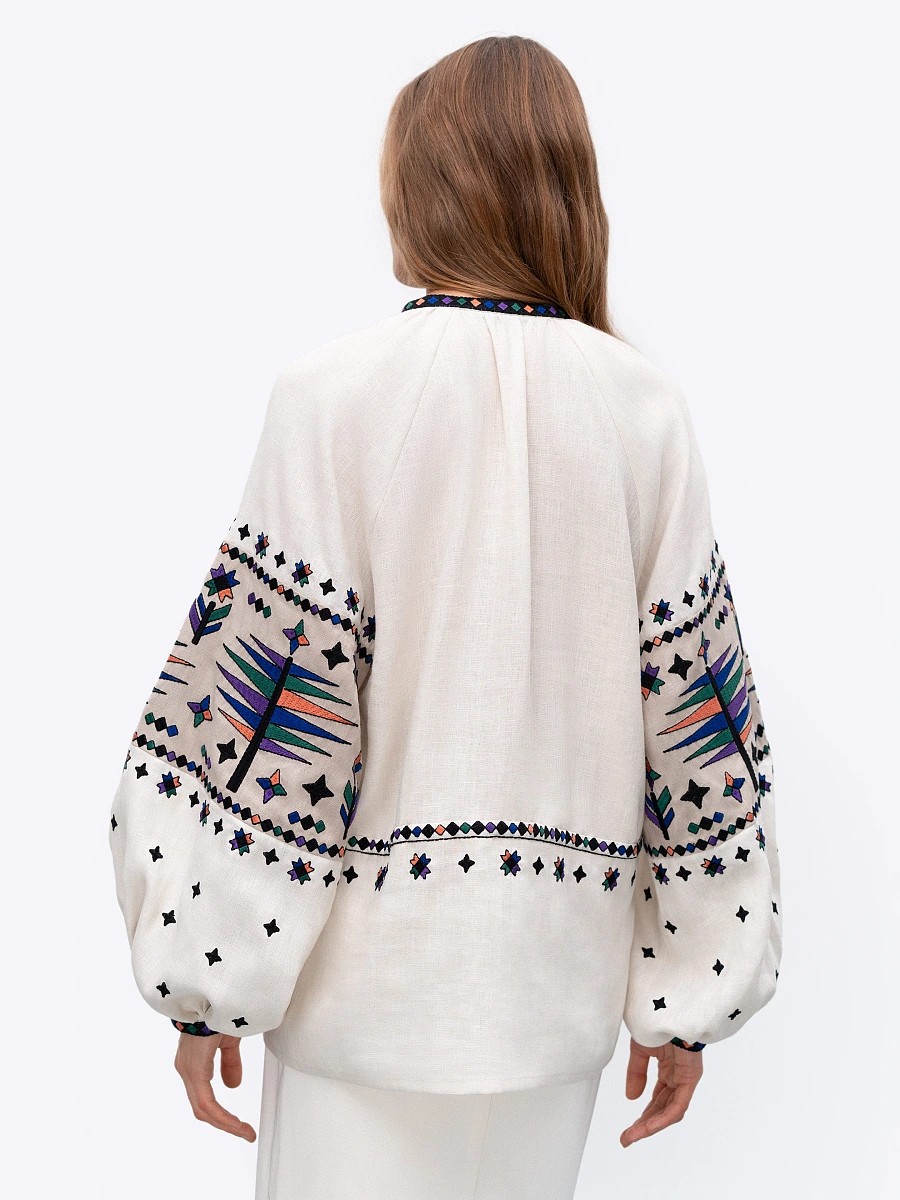 Women's embroidered shirt with geometric embroidery Melanka Temna — White