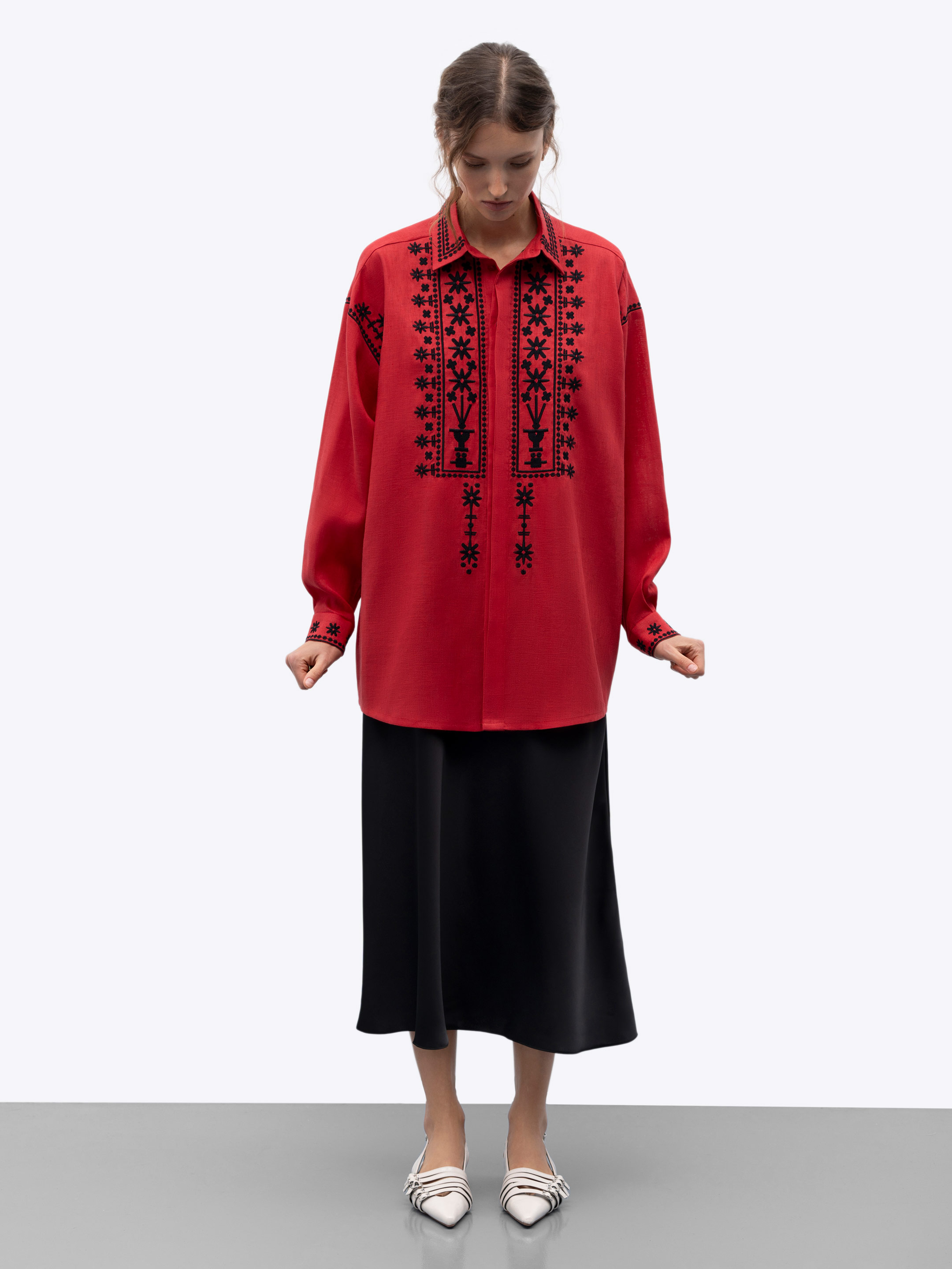 Red linen shirt with an embroidered ornament Nova Khata 1925 in Ukraine