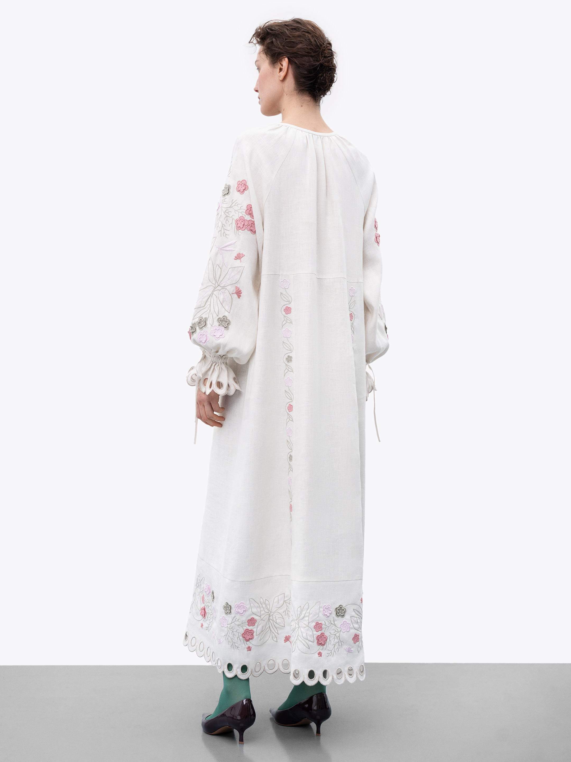Long linen embroidered dress with floral by the motives of Rozmay ціна