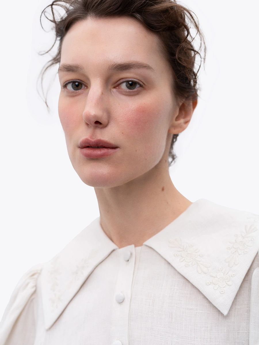 Linen dress with embroidery Pervotsvit Blue — Creamy