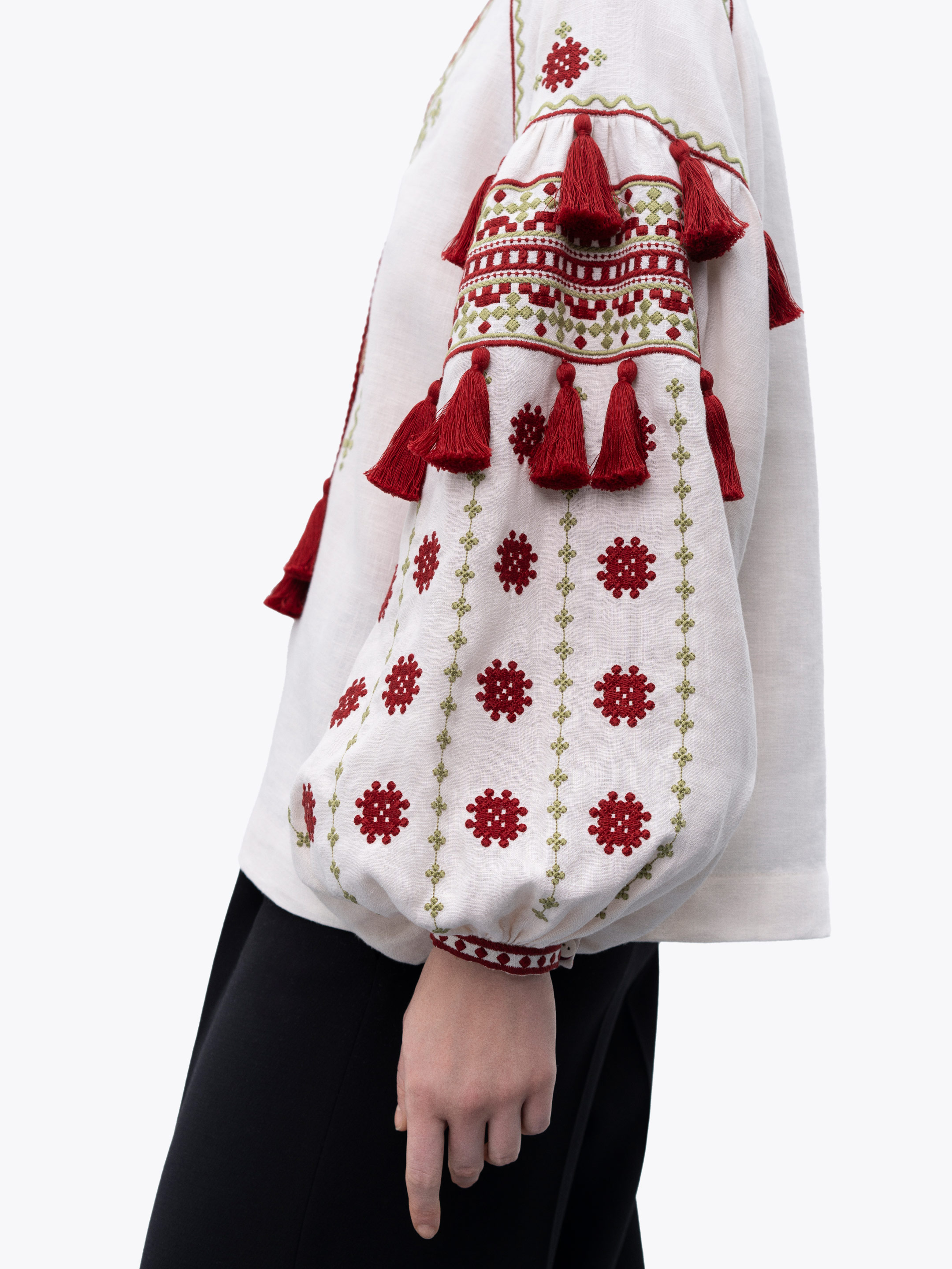 Women's embroidery with massive tassels Zemel ціна