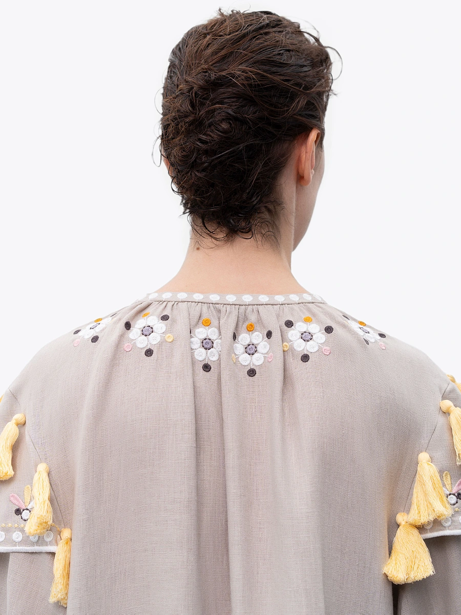 Red linen embroidered dress with floral motifs and tassels Vesnyanka Chervona — Creamy