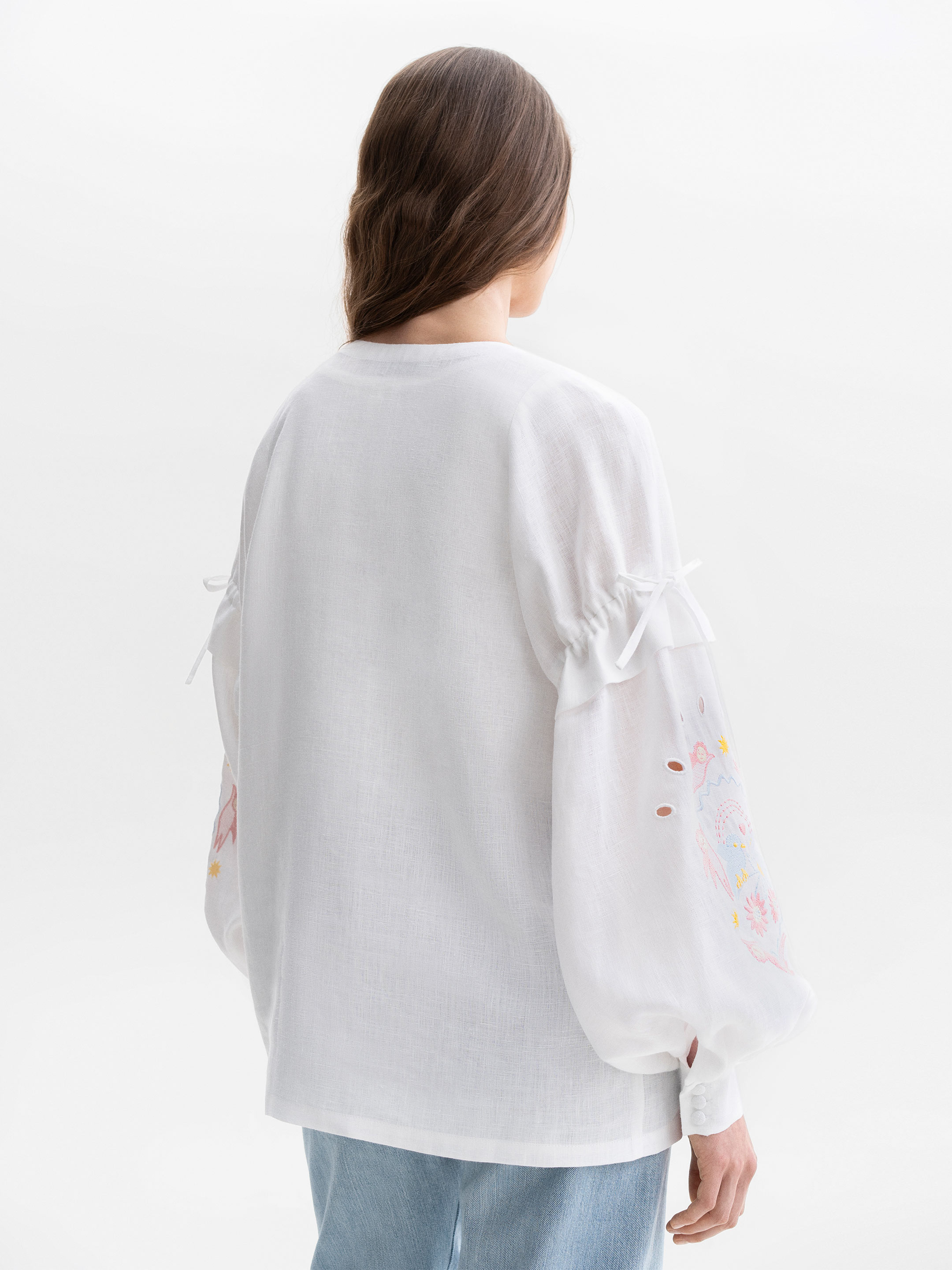 White embroidered shirt with colorful embroidery Polina ціна