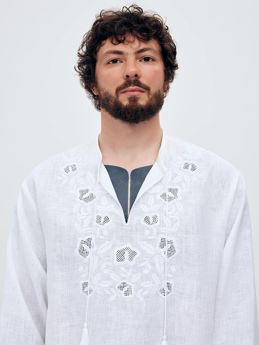 Men's shirt with black embroidery in the tone of "Vavylon XX" — White