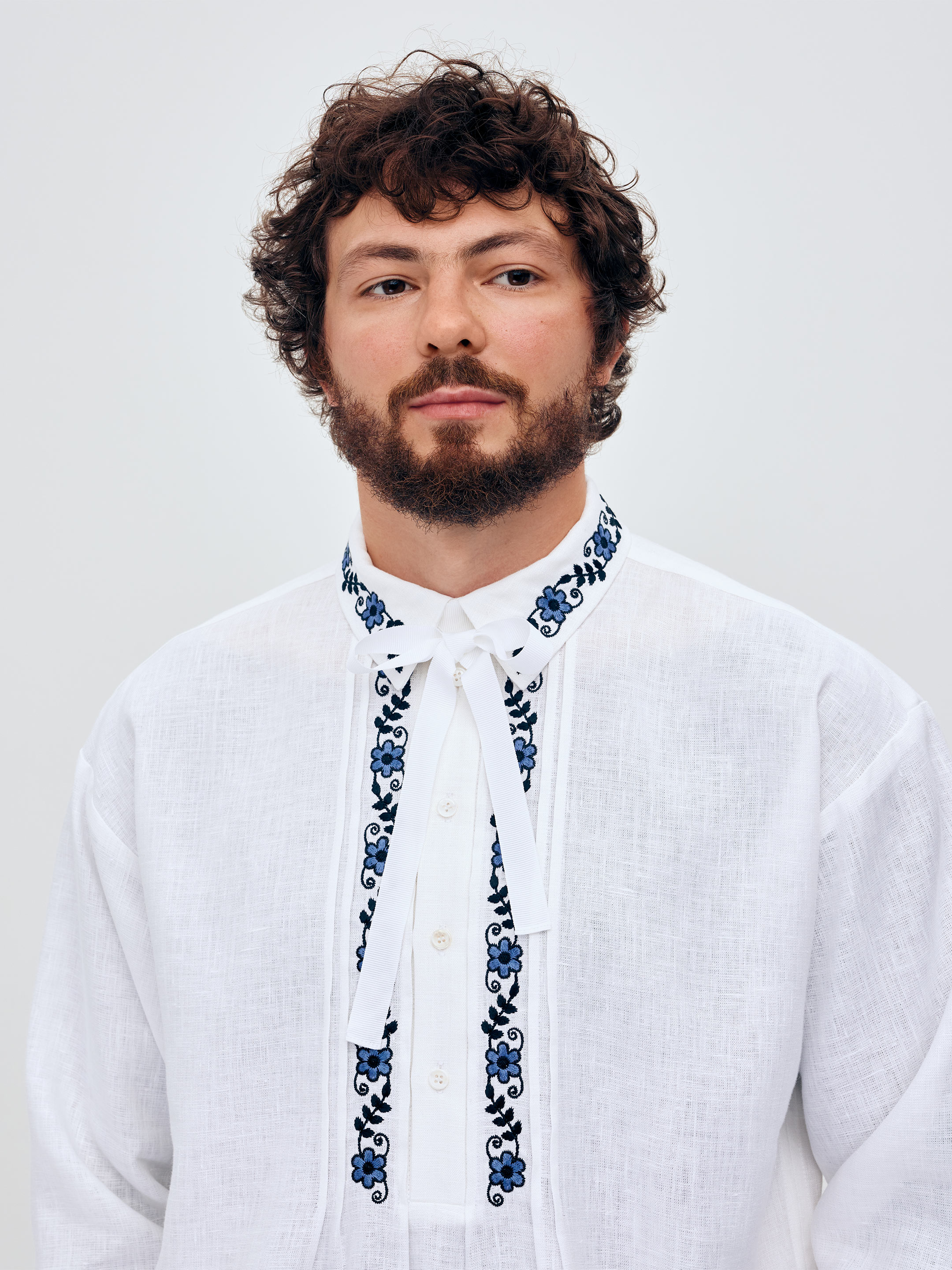 Men's shirt with removable ribbon "Ivasyk" photo