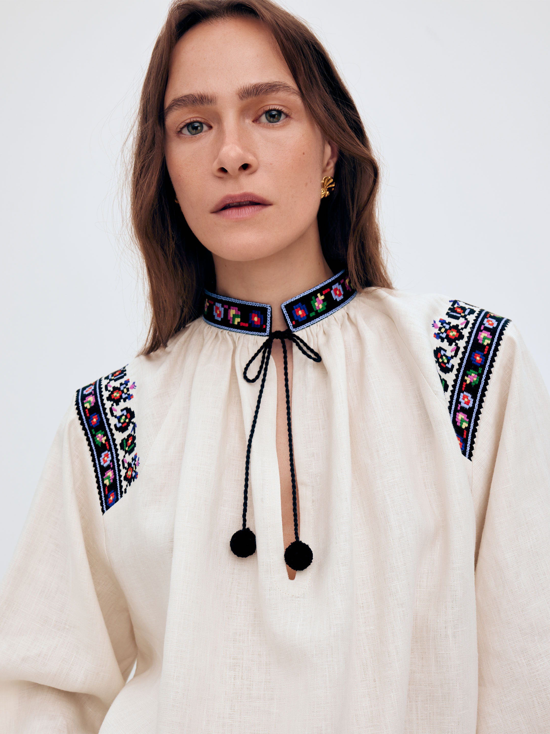 Women's embroidered shirt "Olha" fitting