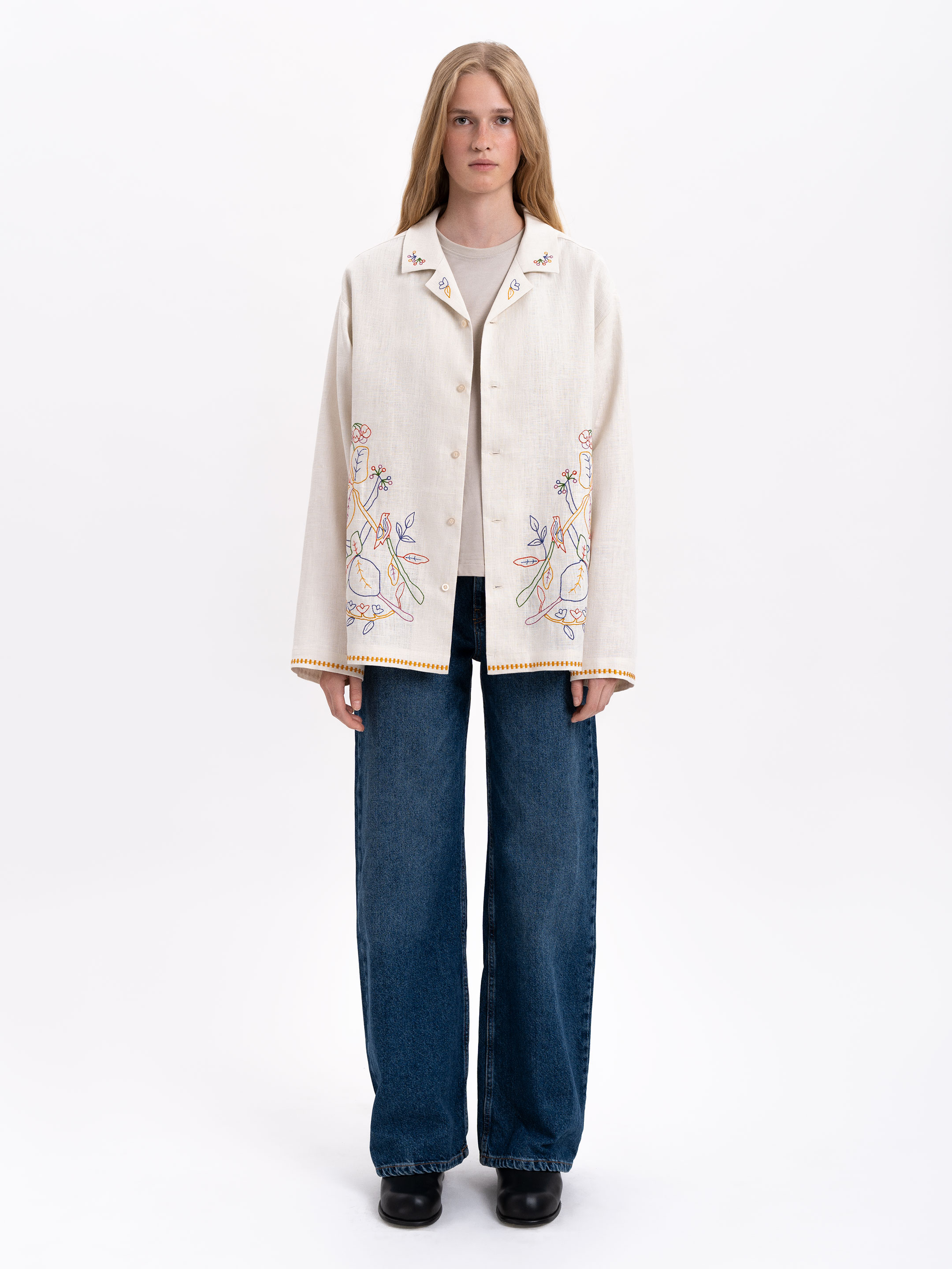 Light shirt with colored embroidery "Hlid" ціна