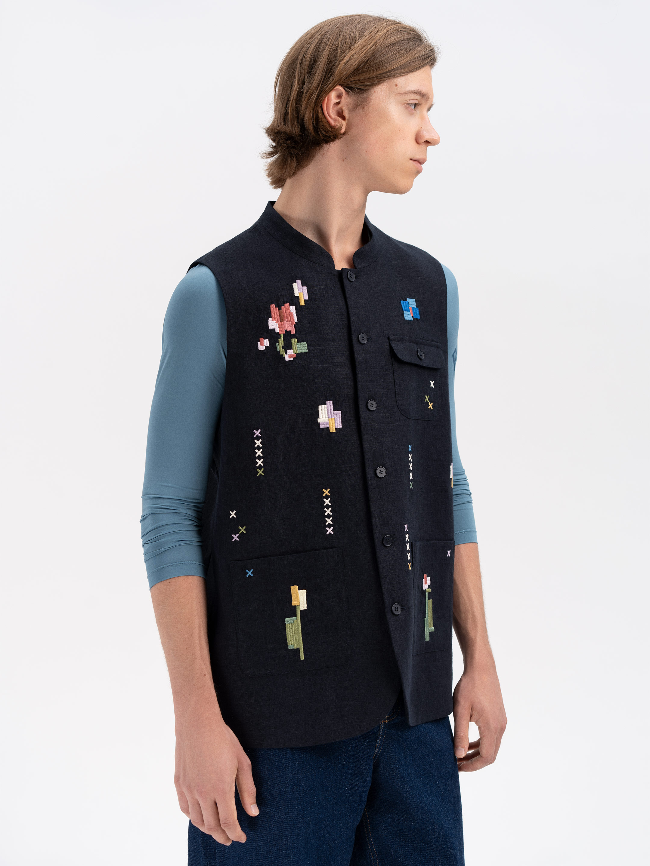Men's embroidered vest "Dereviy" in Ukraine