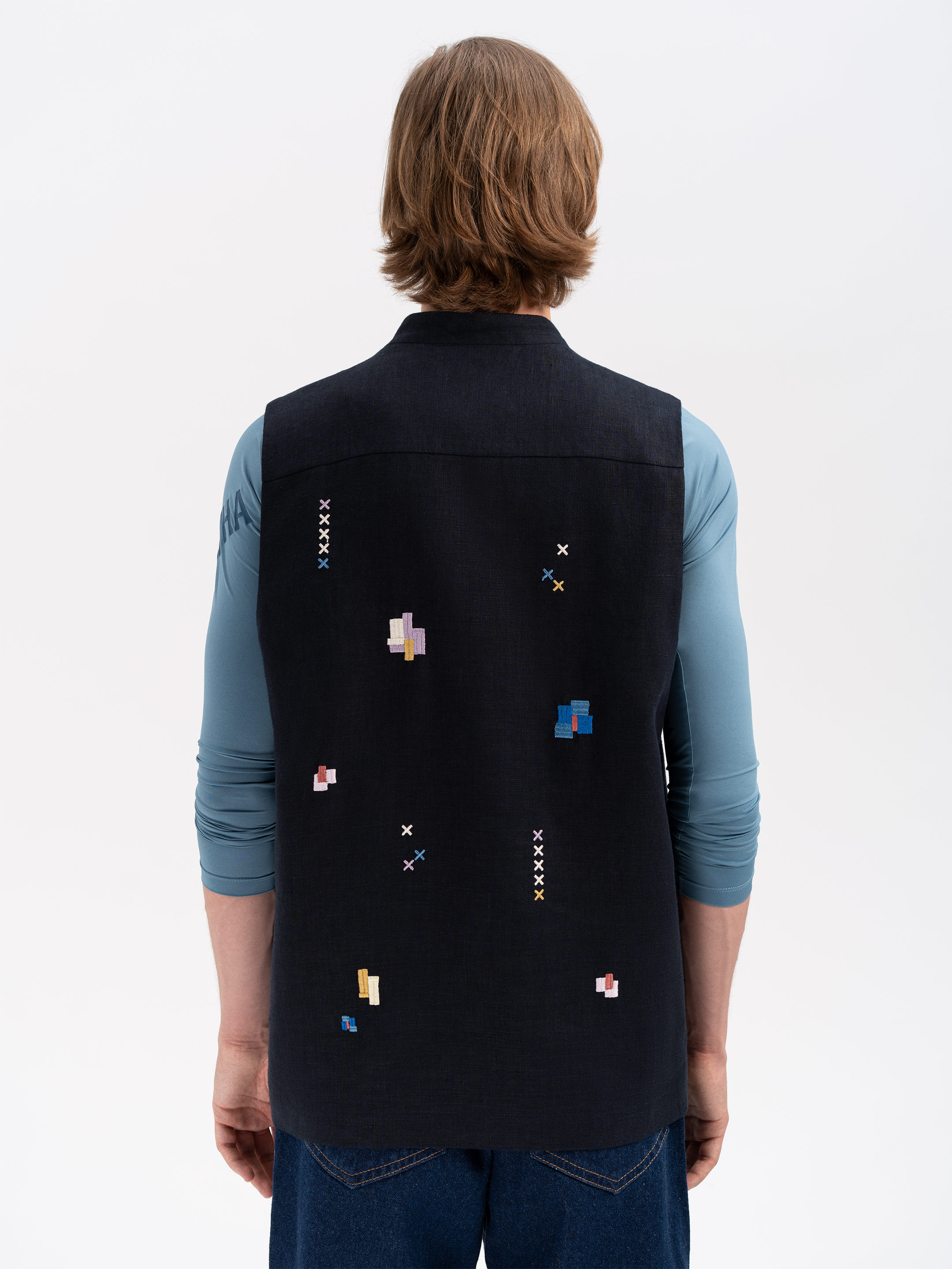Men's embroidered vest "Dereviy" choose