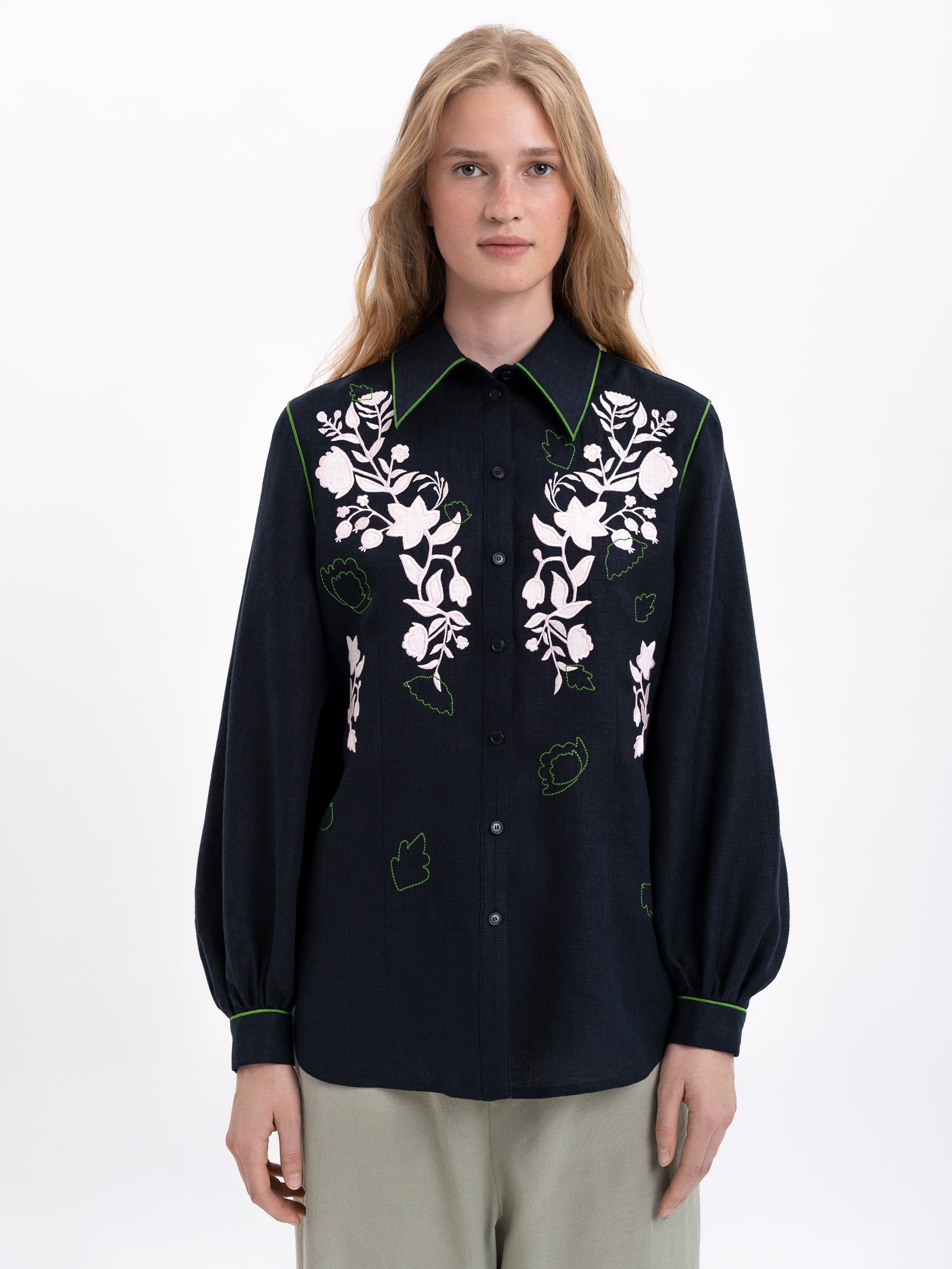 Black linen embroidered shirt "Zhuravlyna" in Ukraine