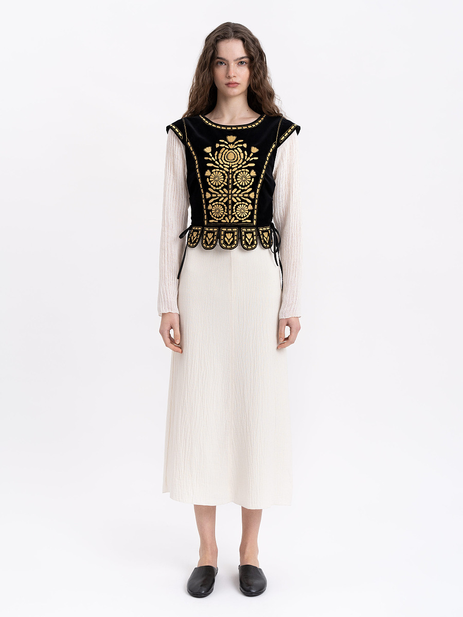 Embroidered vest in black "Oksamyt" [0]