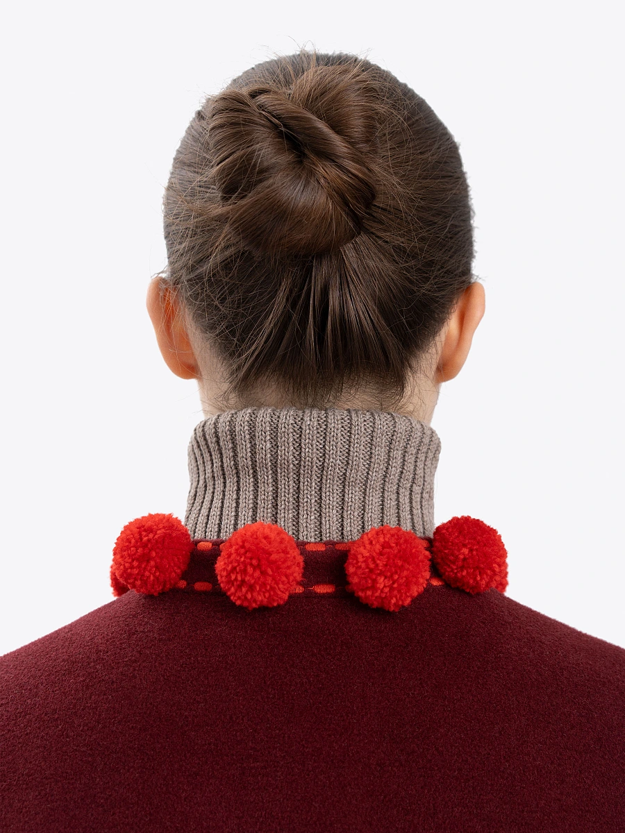 The "Bokohrii" serdak in black — Red