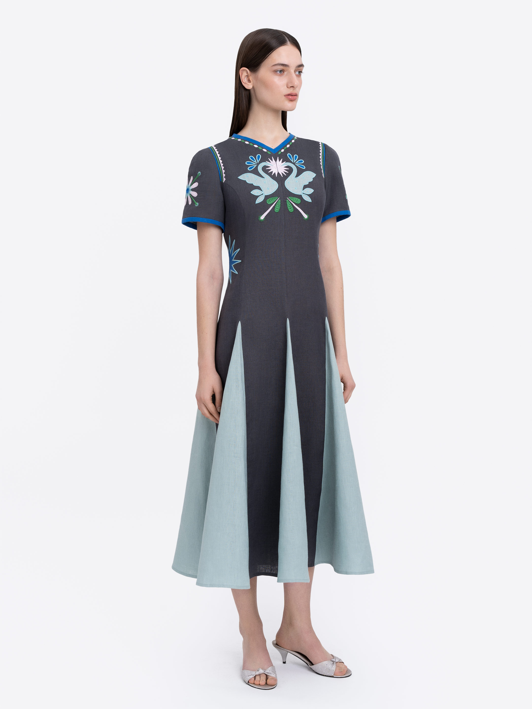 Linen short‑sleeve dress  “Lebidka” Buy