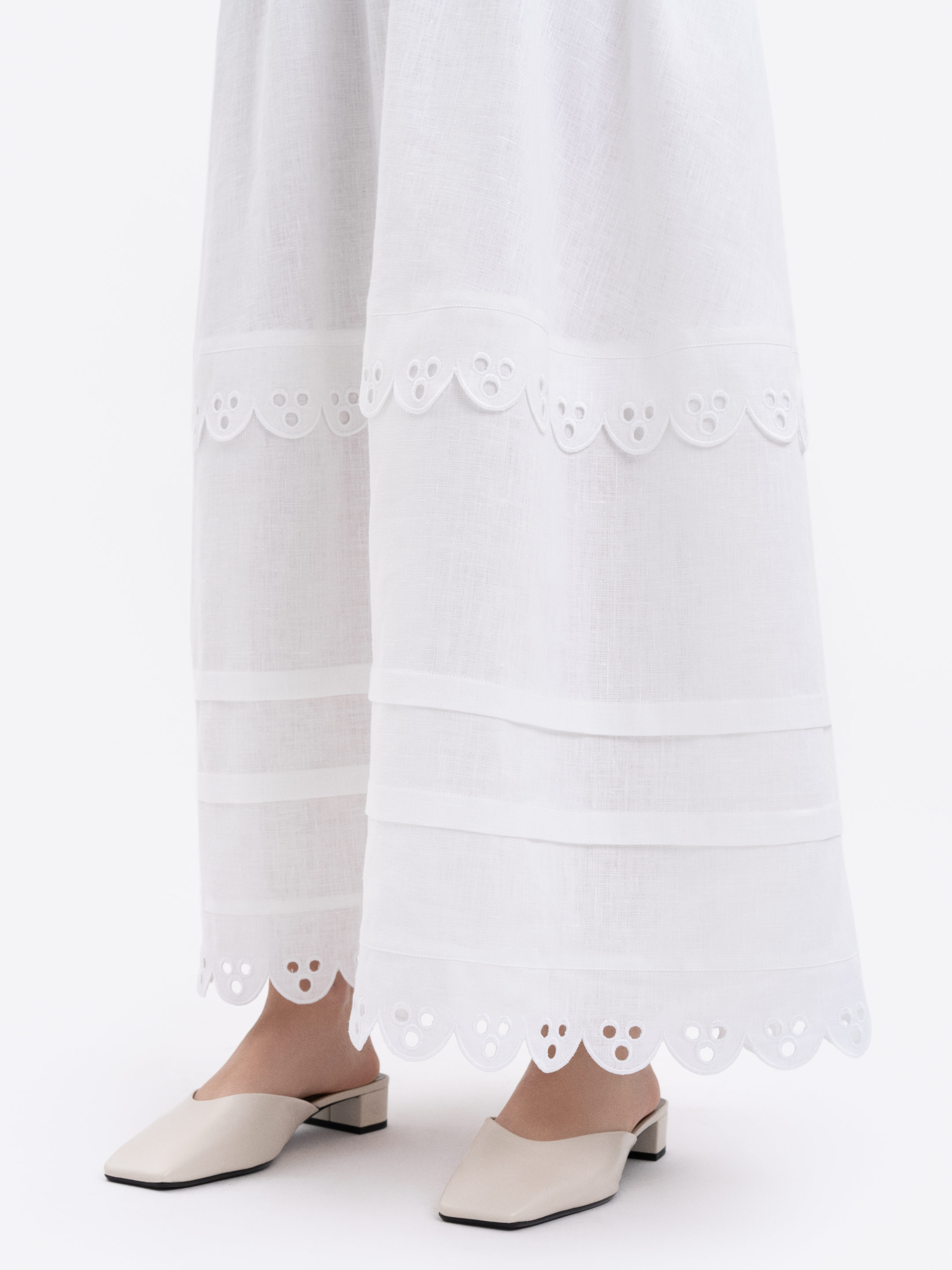 "Ivan-kvitka" skirt in Ukraine