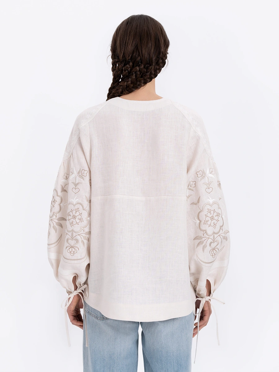 Linen blouse "Ornek" in Soft Green — Creamy