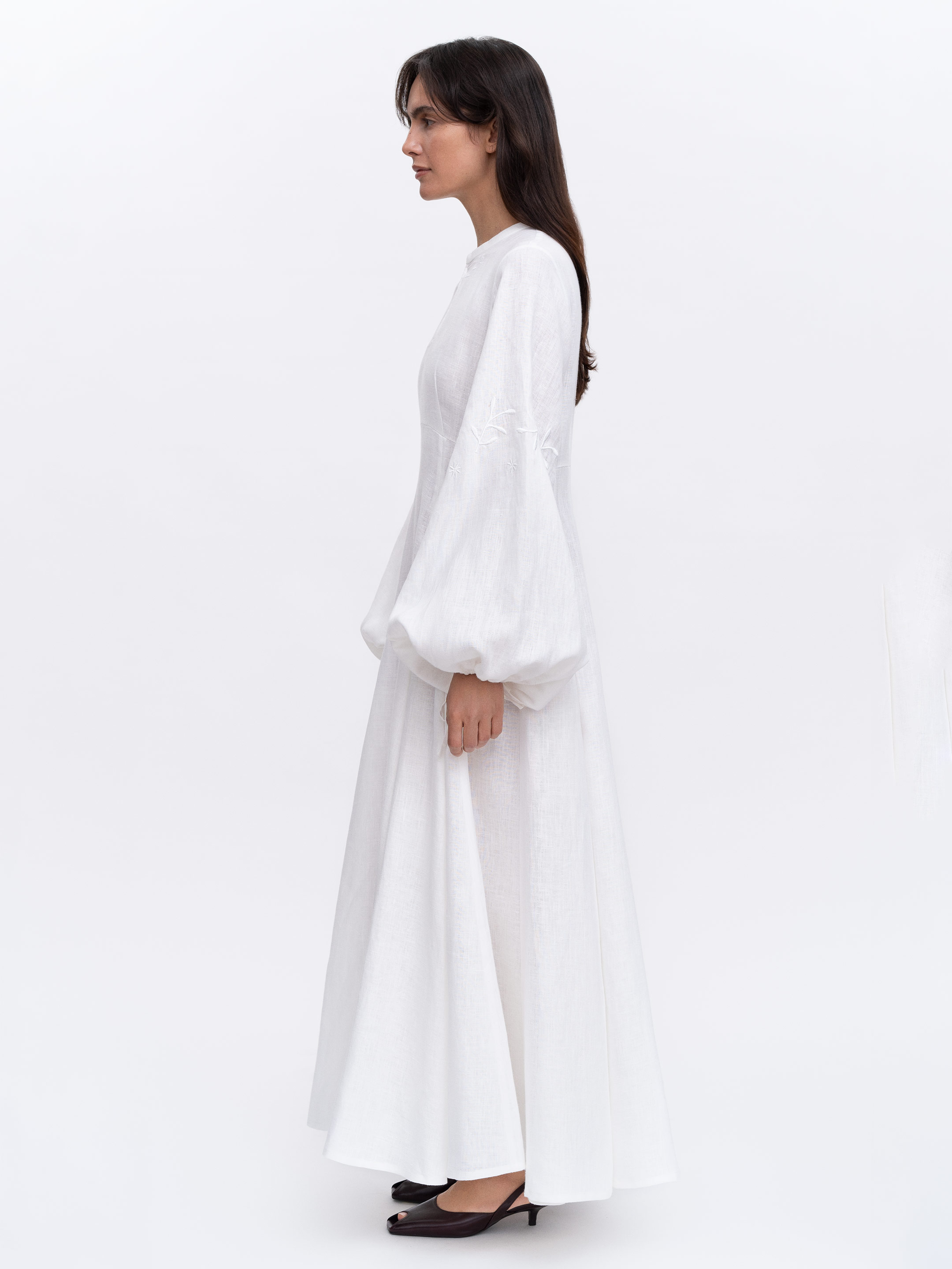 Embroidered dress "Rosa" photo