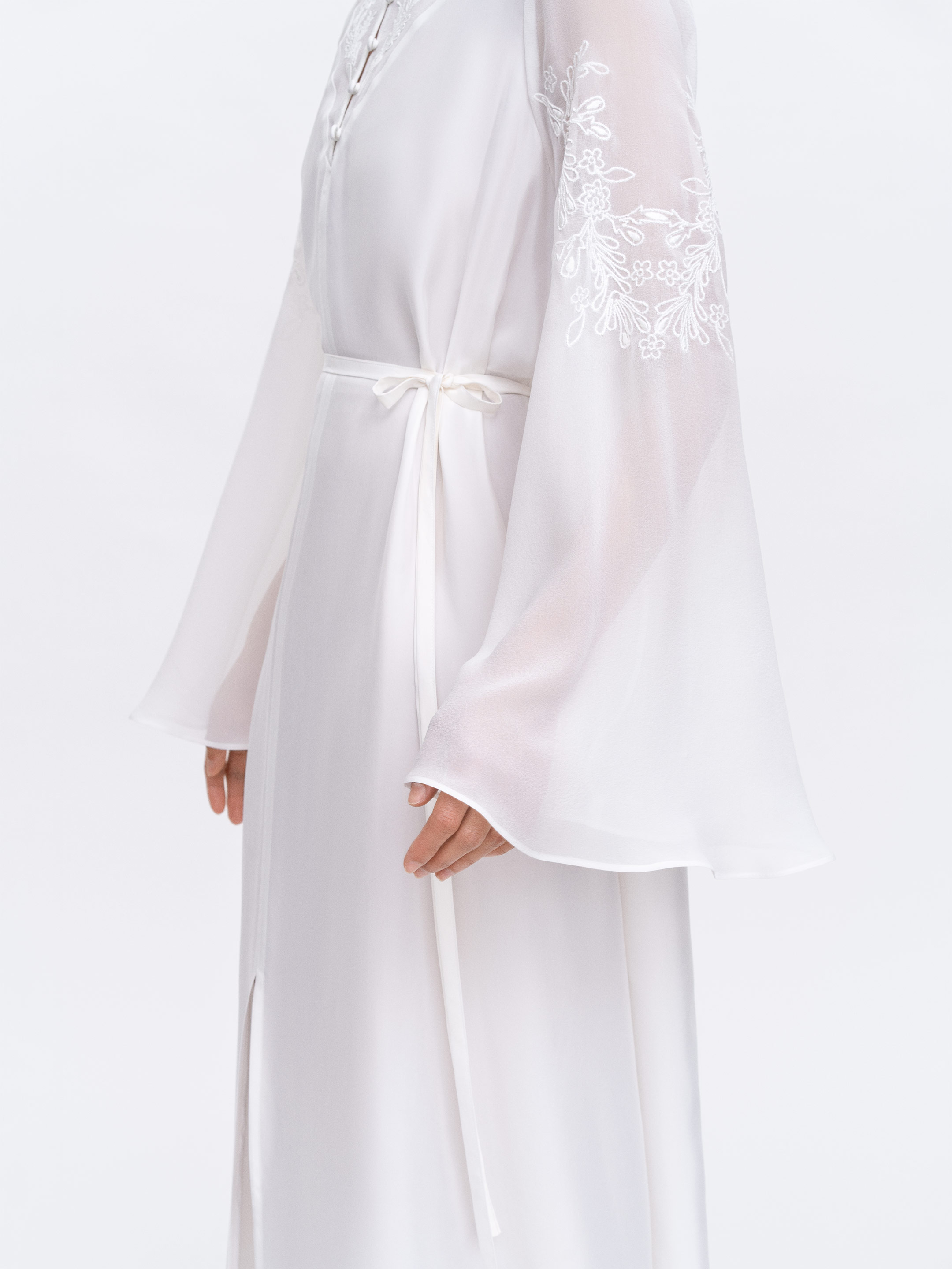 Embroidered dress "Lily" photo