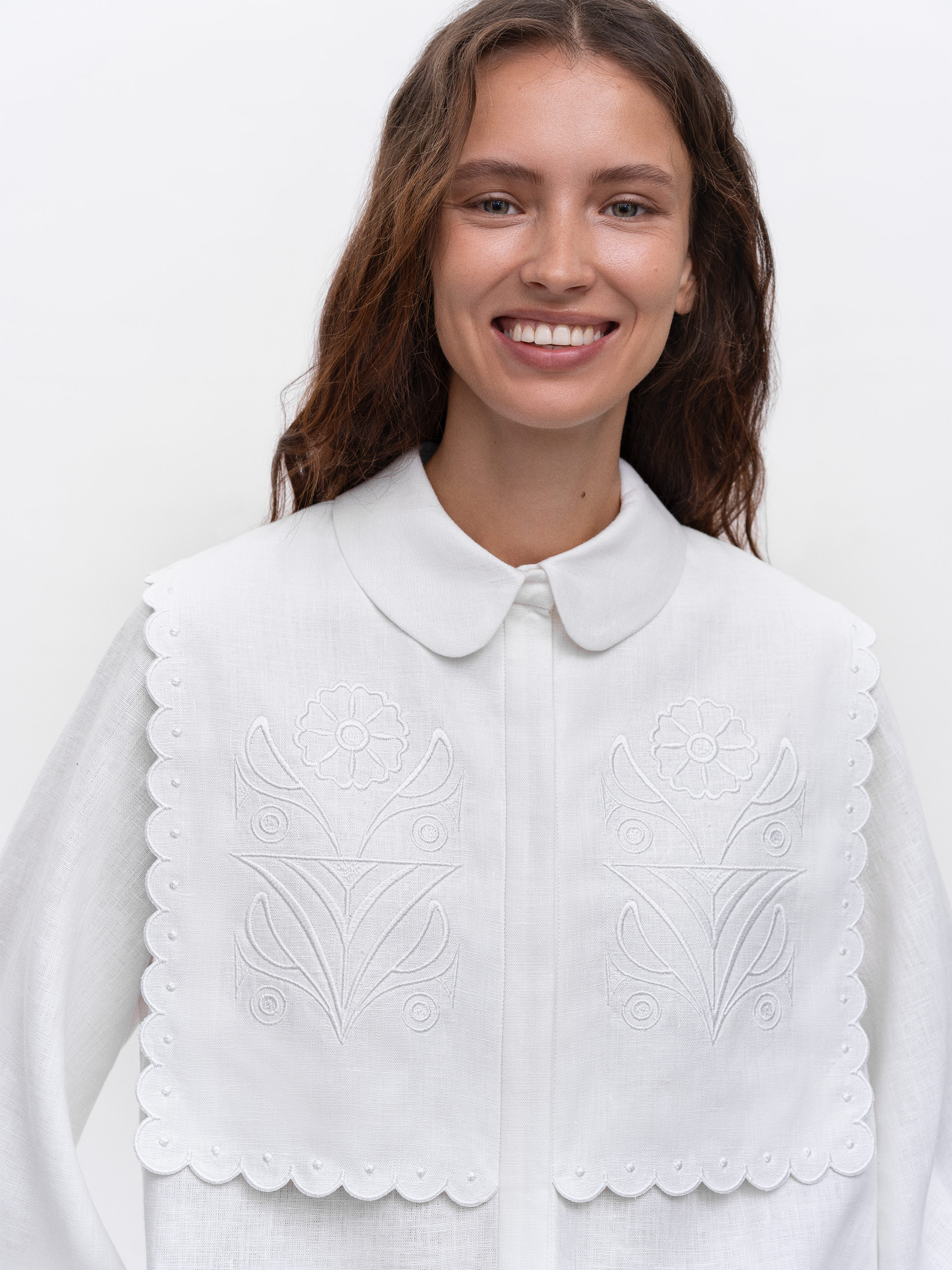 Embroidered shirt "Plyn" cheap