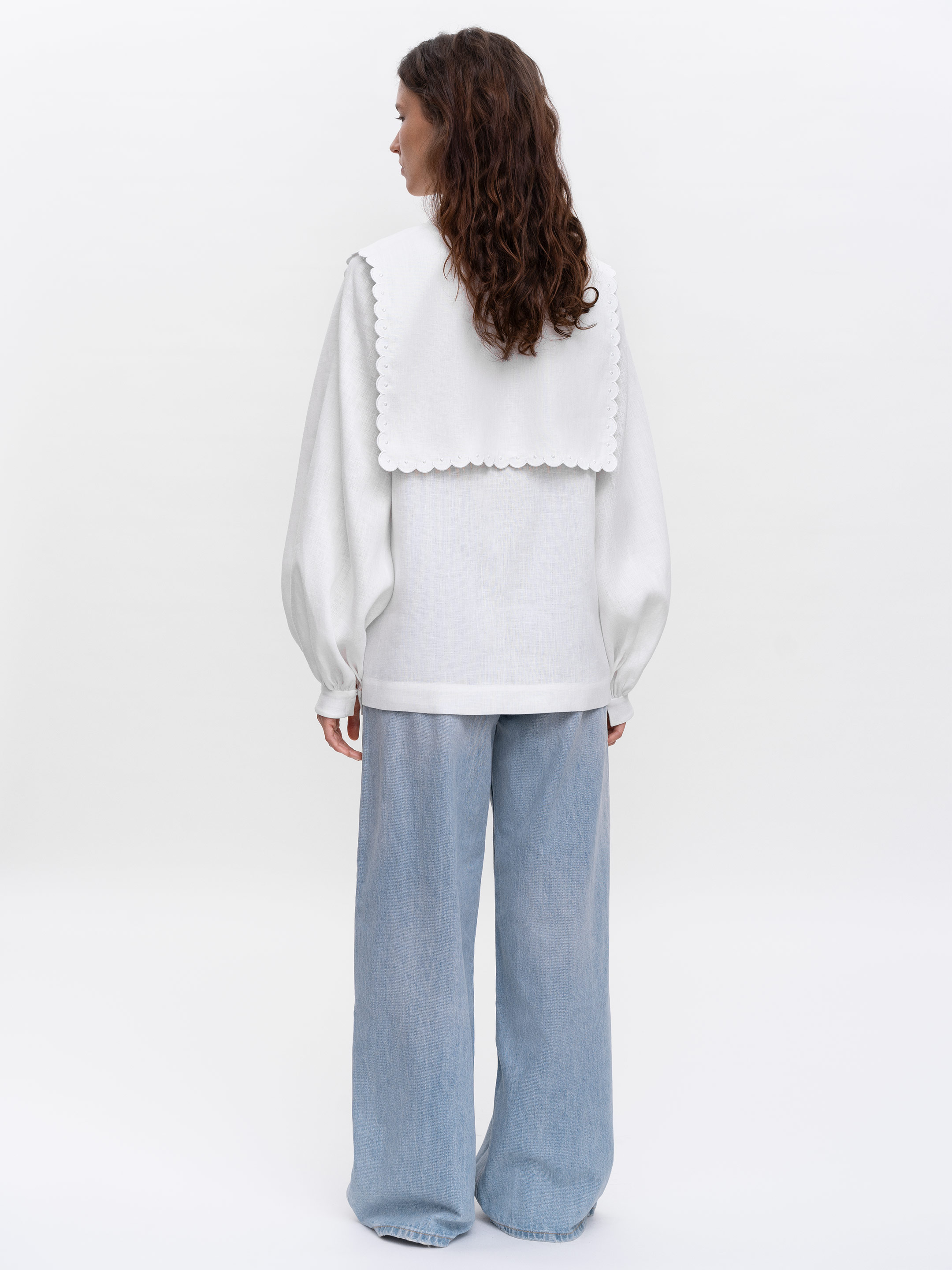 Embroidered shirt "Plyn" in Ukraine