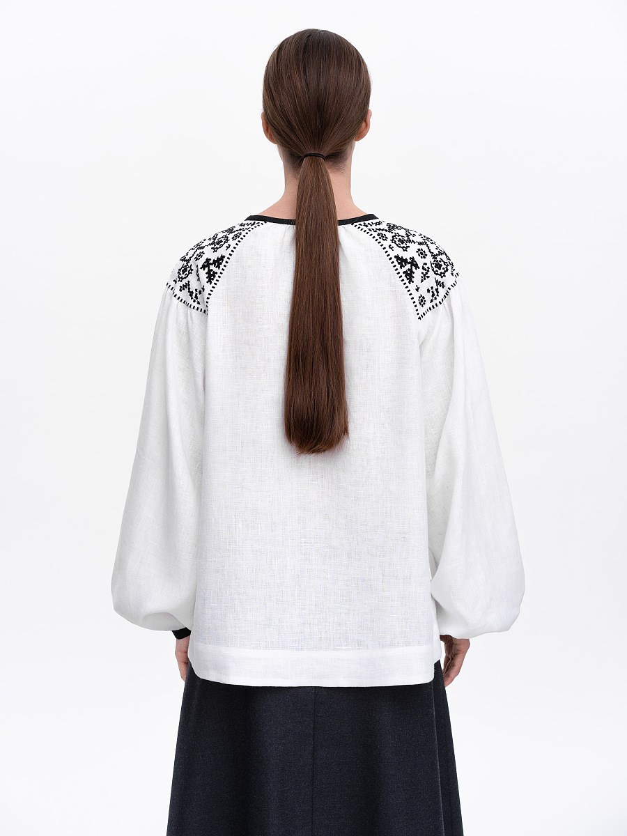 Embroidered shirt "Izola" white [0]