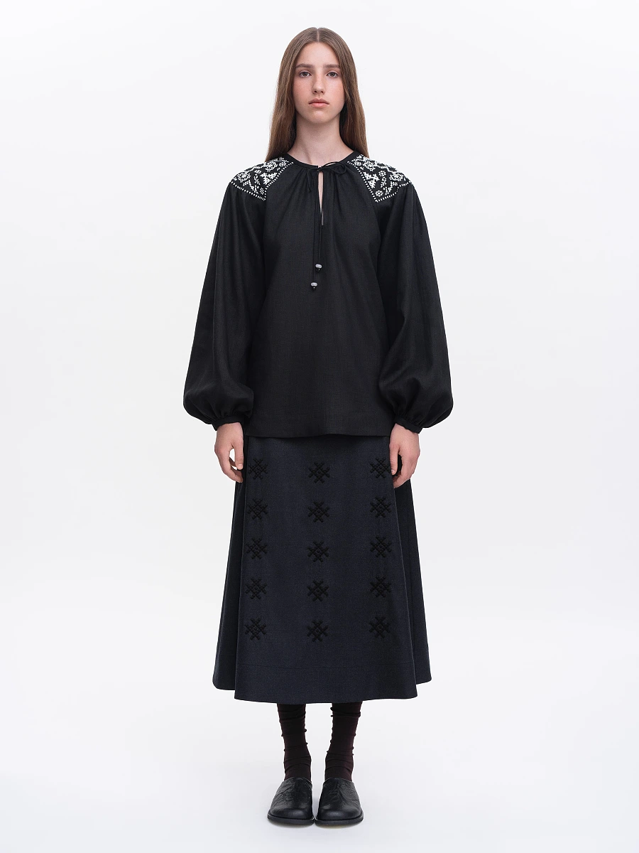 Embroidered shirt "Izola" white — Black