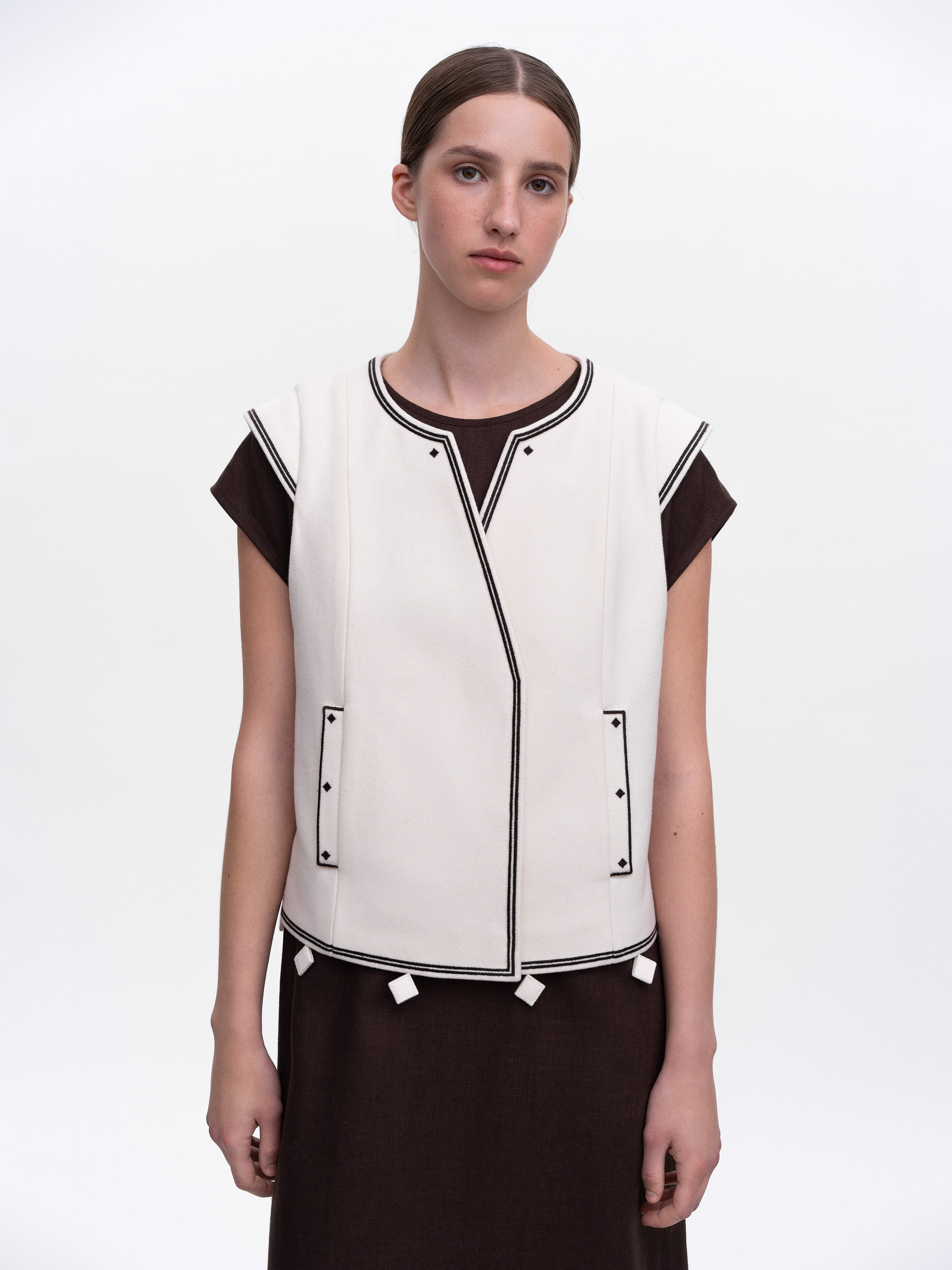 Milk embroidered vest "Kibchyk" Buy