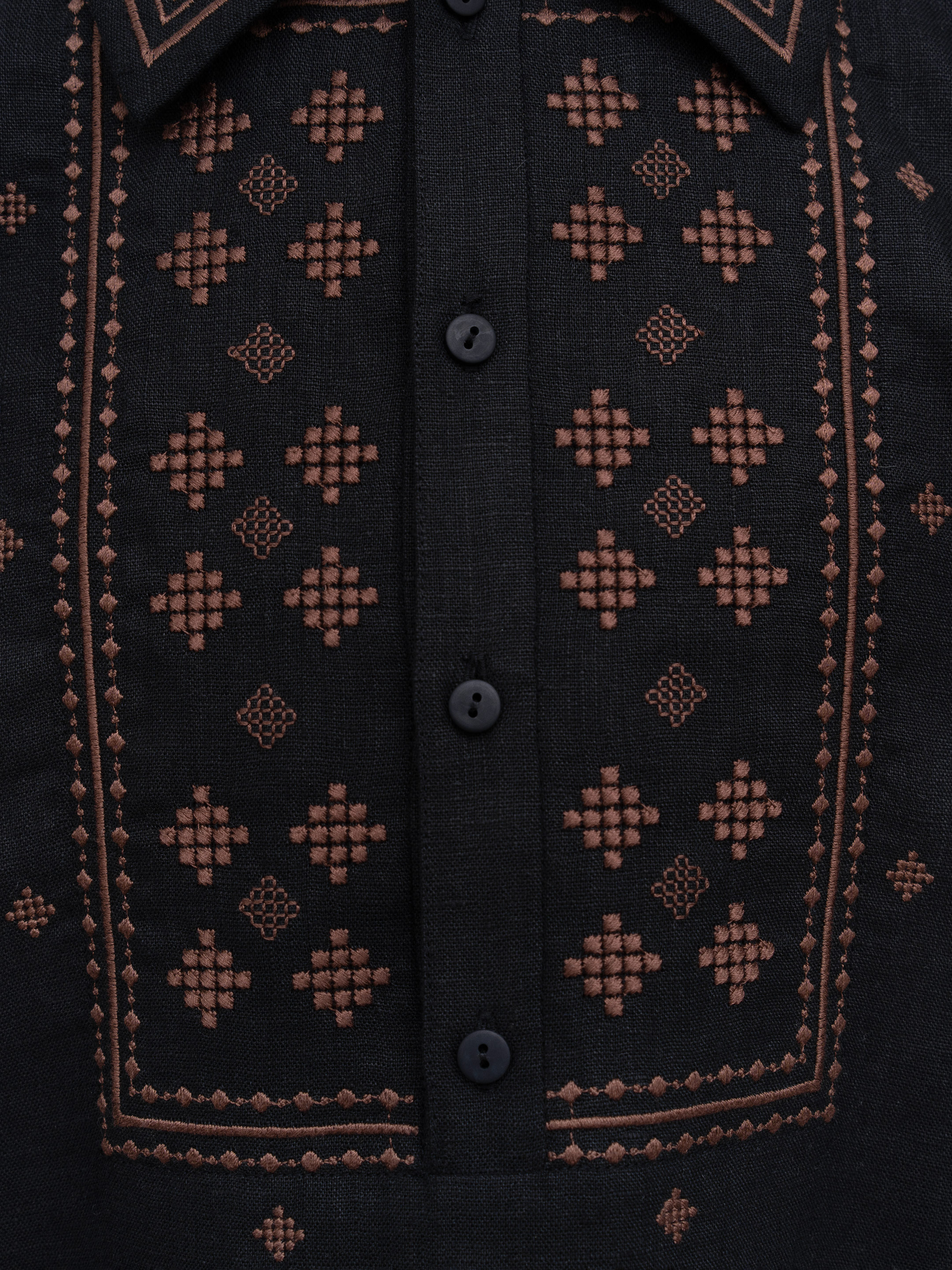 Men’s embroidered shirt  “Tien” cheap