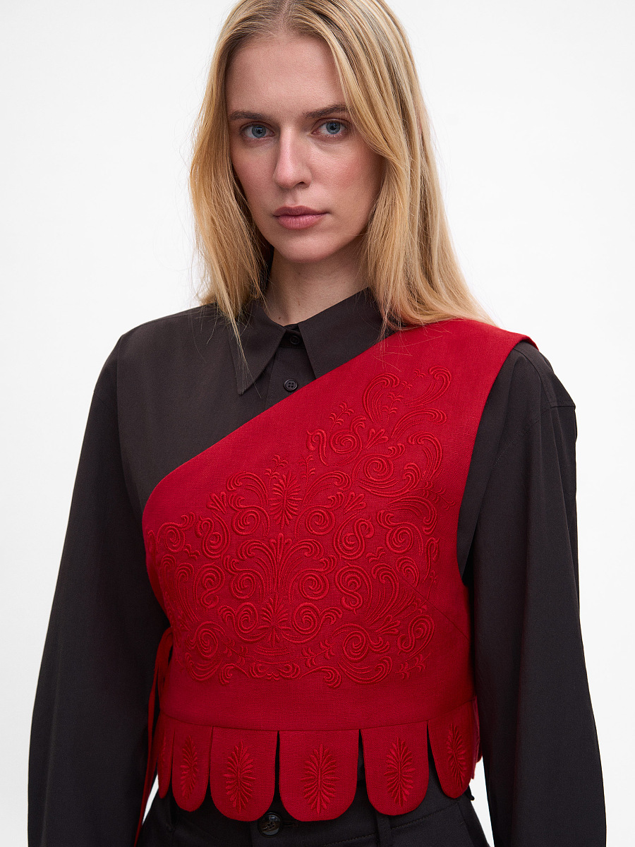 Asymmetric vest with red embroidery in tone "Osiayna" [0]